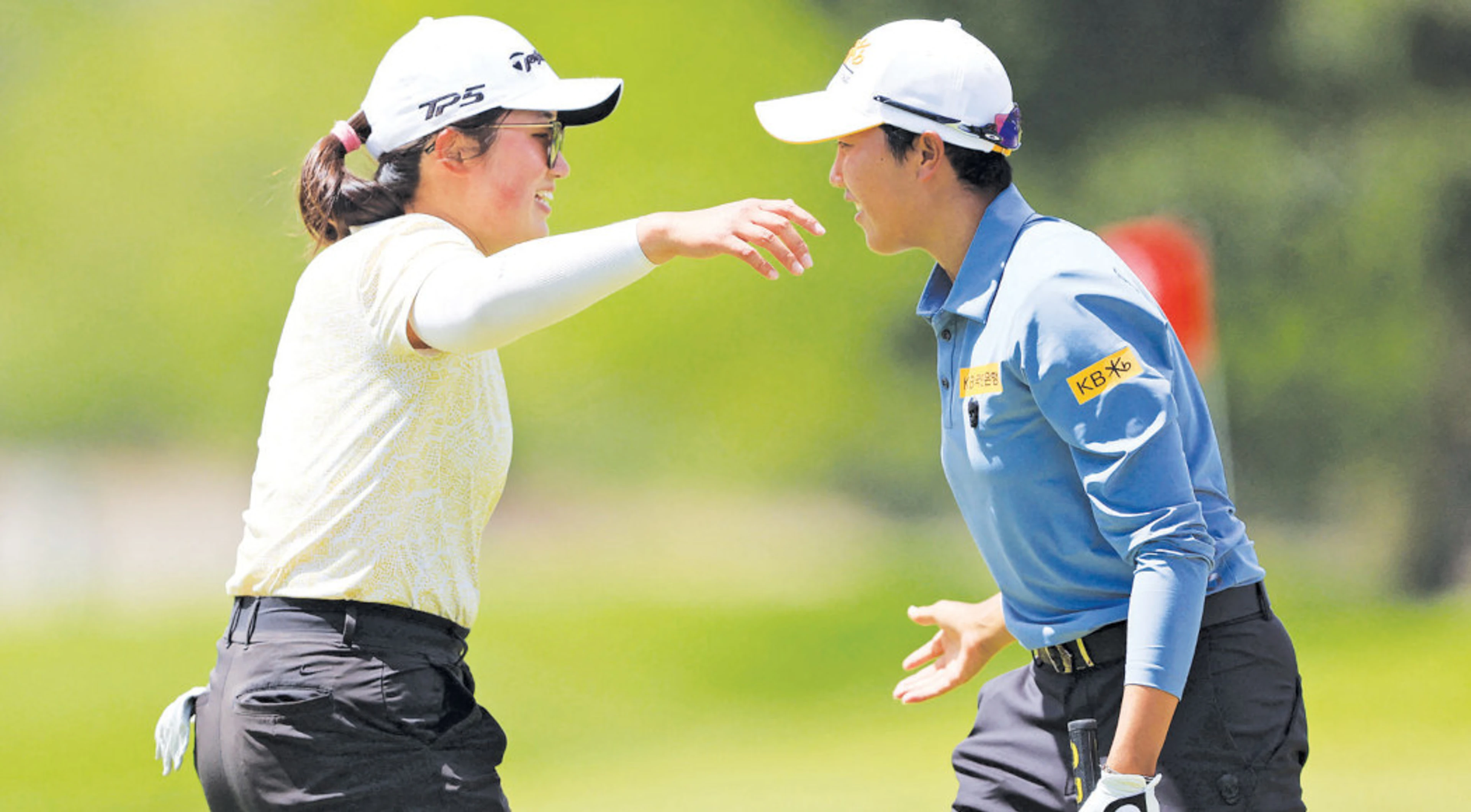 Sung leads by one at LPGA Lotte Championship