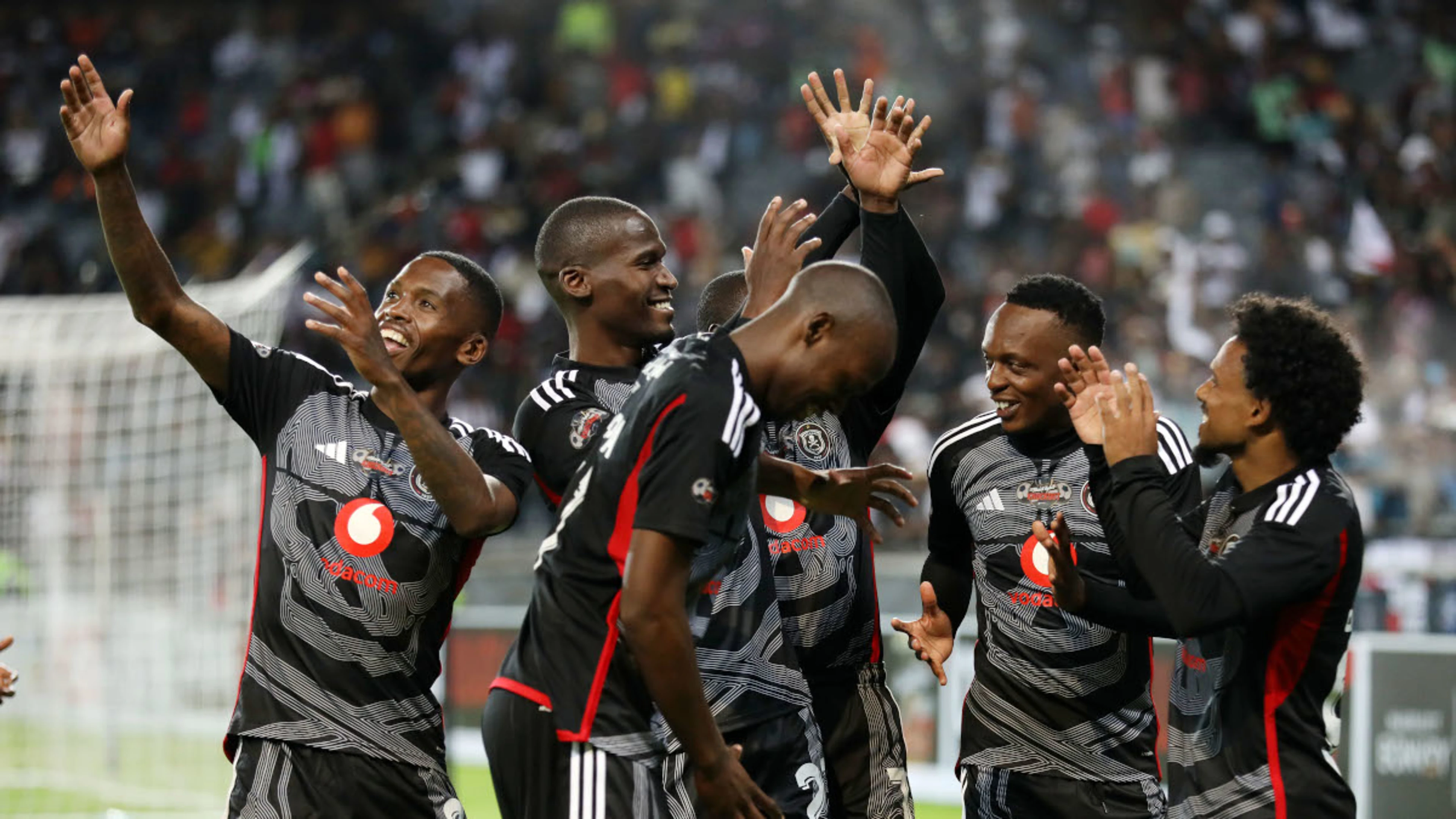 Pirates breeze past Spurs in Carling KO Cup