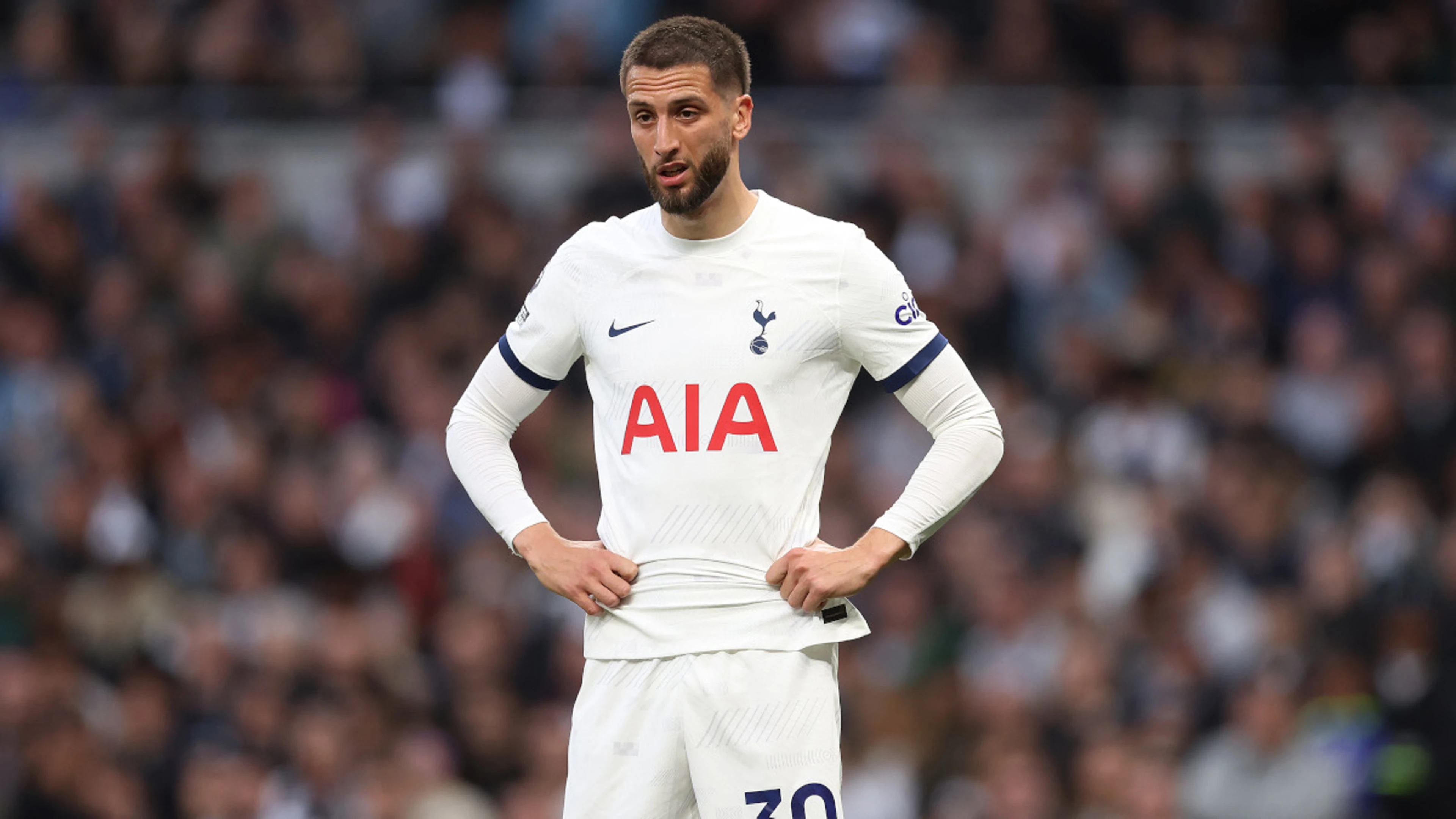 Spurs' Bentancur apologises to Son for racist remark