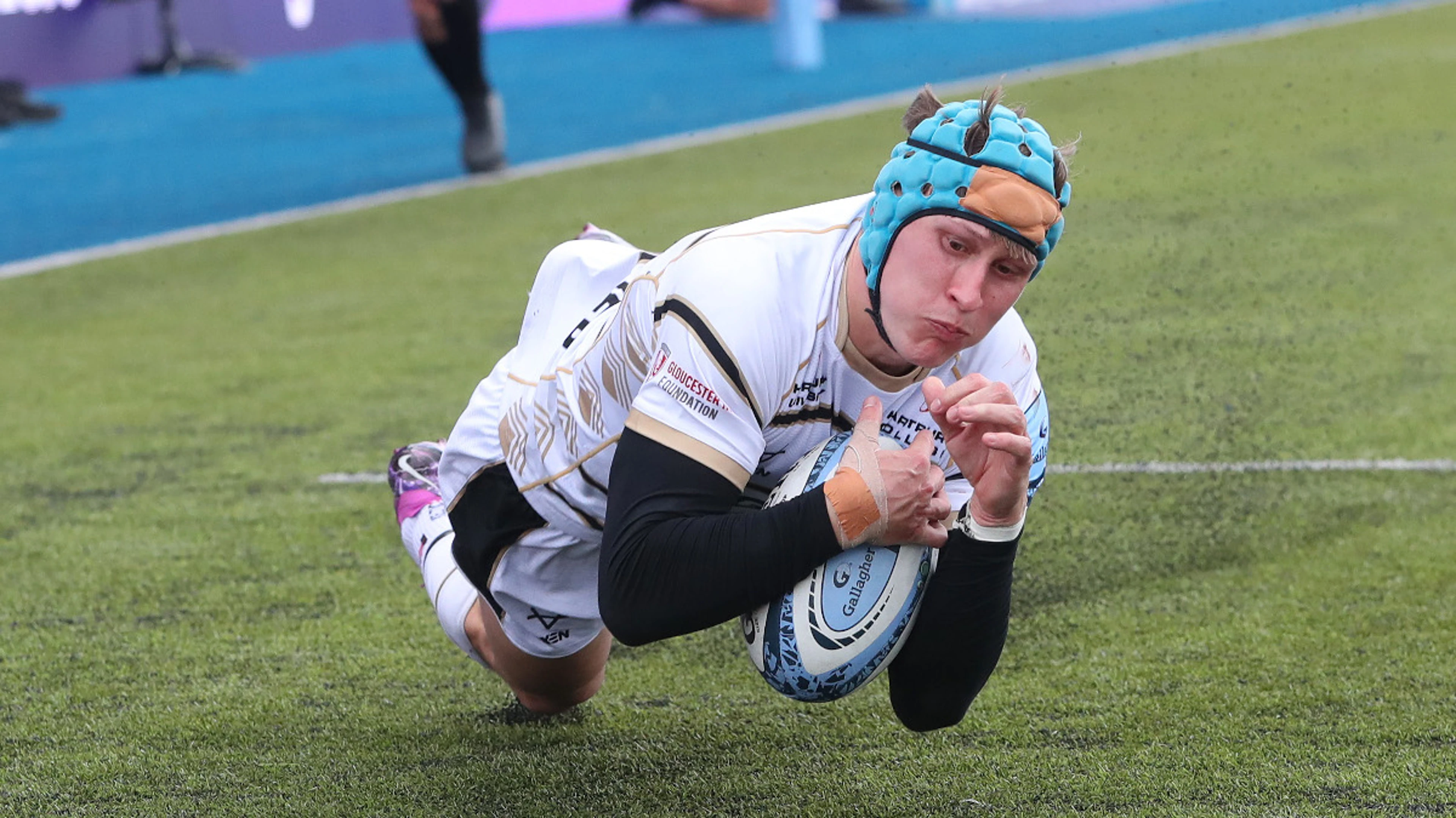 Wales hand debut to Hathaway in first Australia test