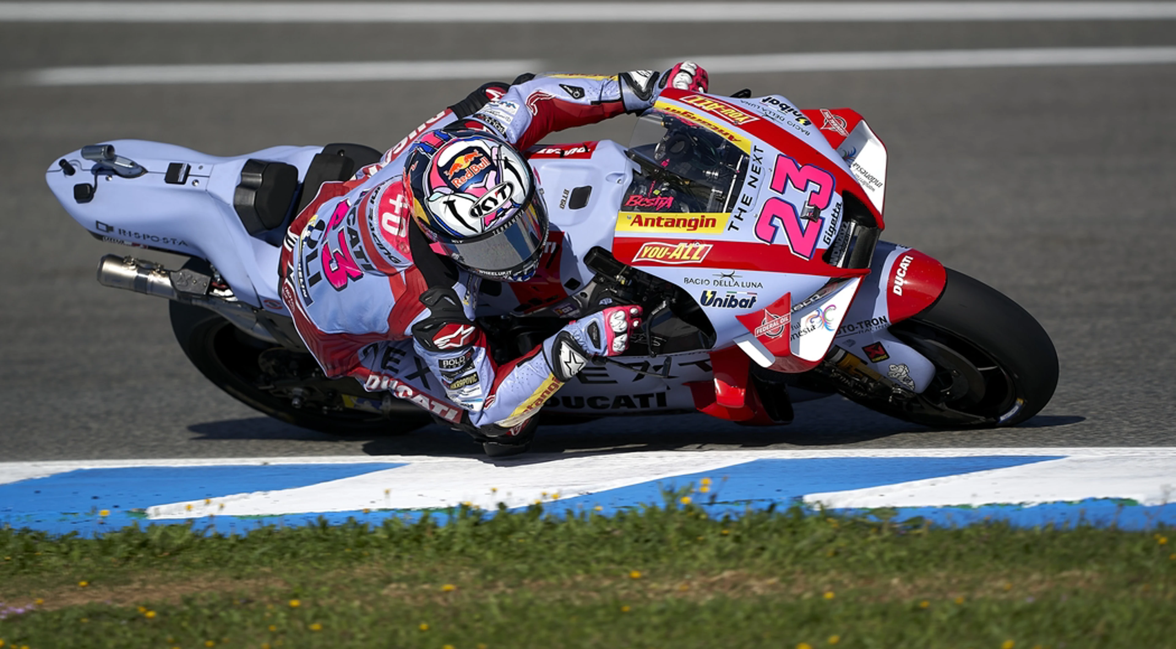 Bastianini upstages Quartararo at French practice