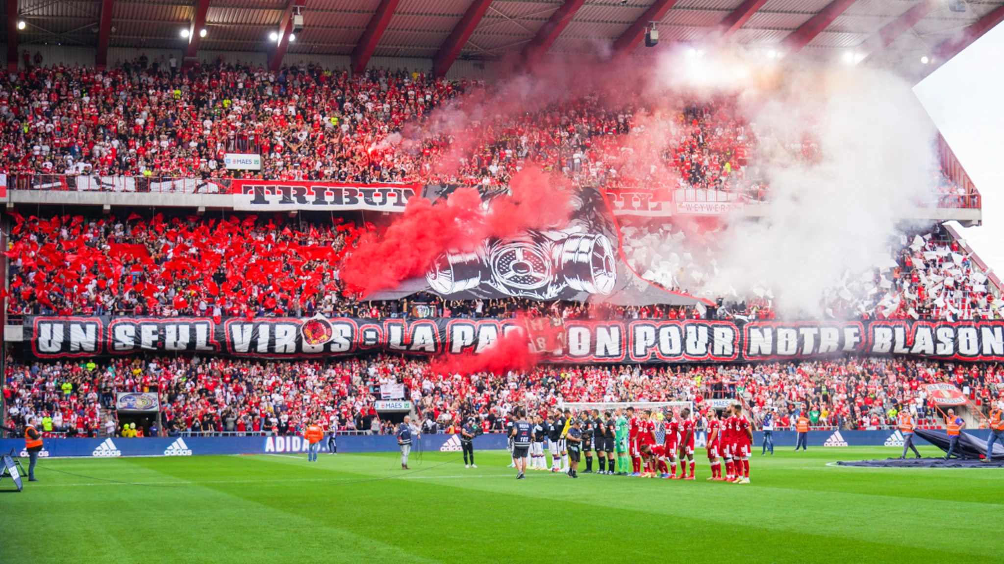 Jogos entre Anderlecht e Standard de Liège sem adeptos visitantes