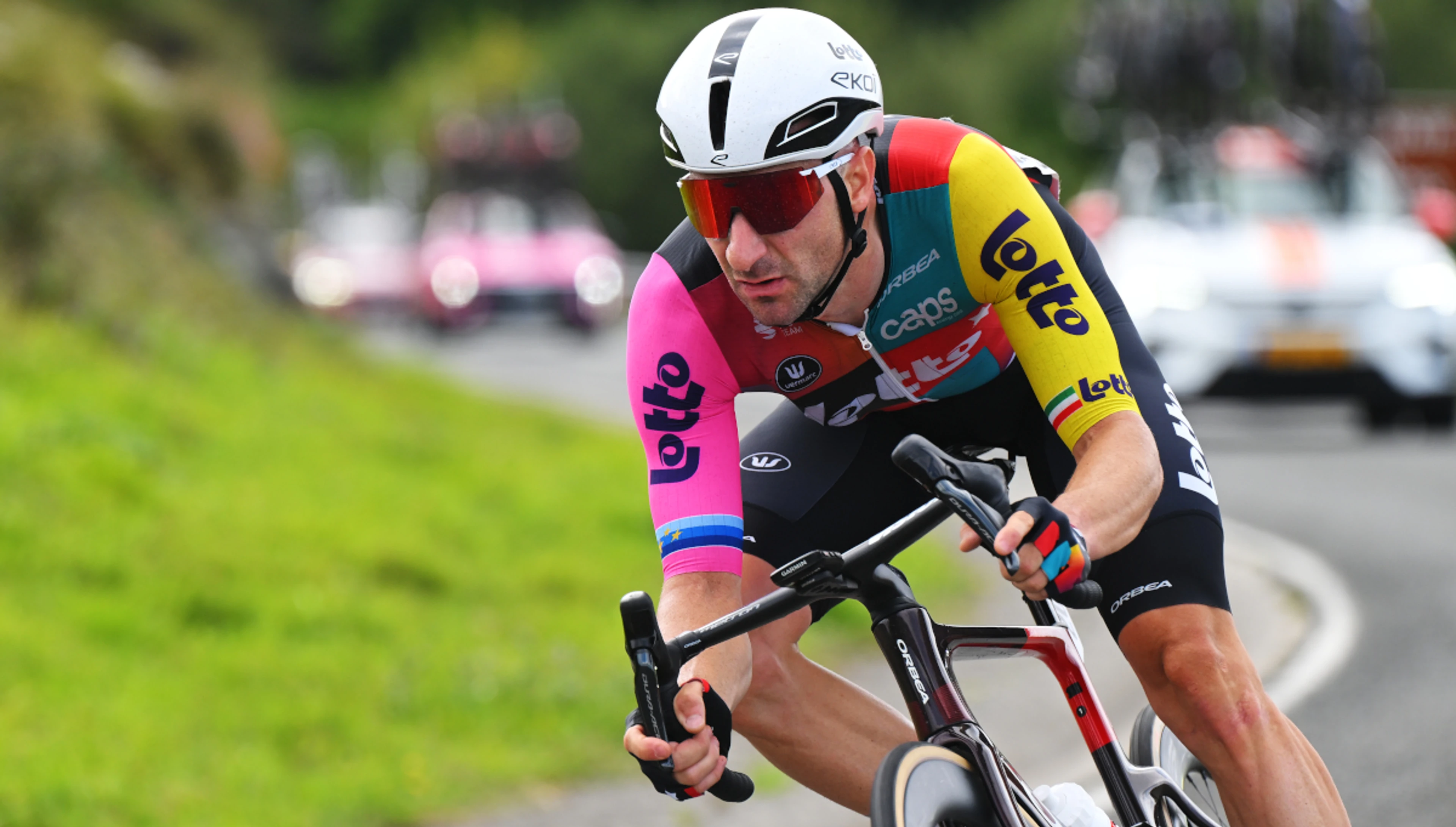 Italian cycling star Viviani to retire