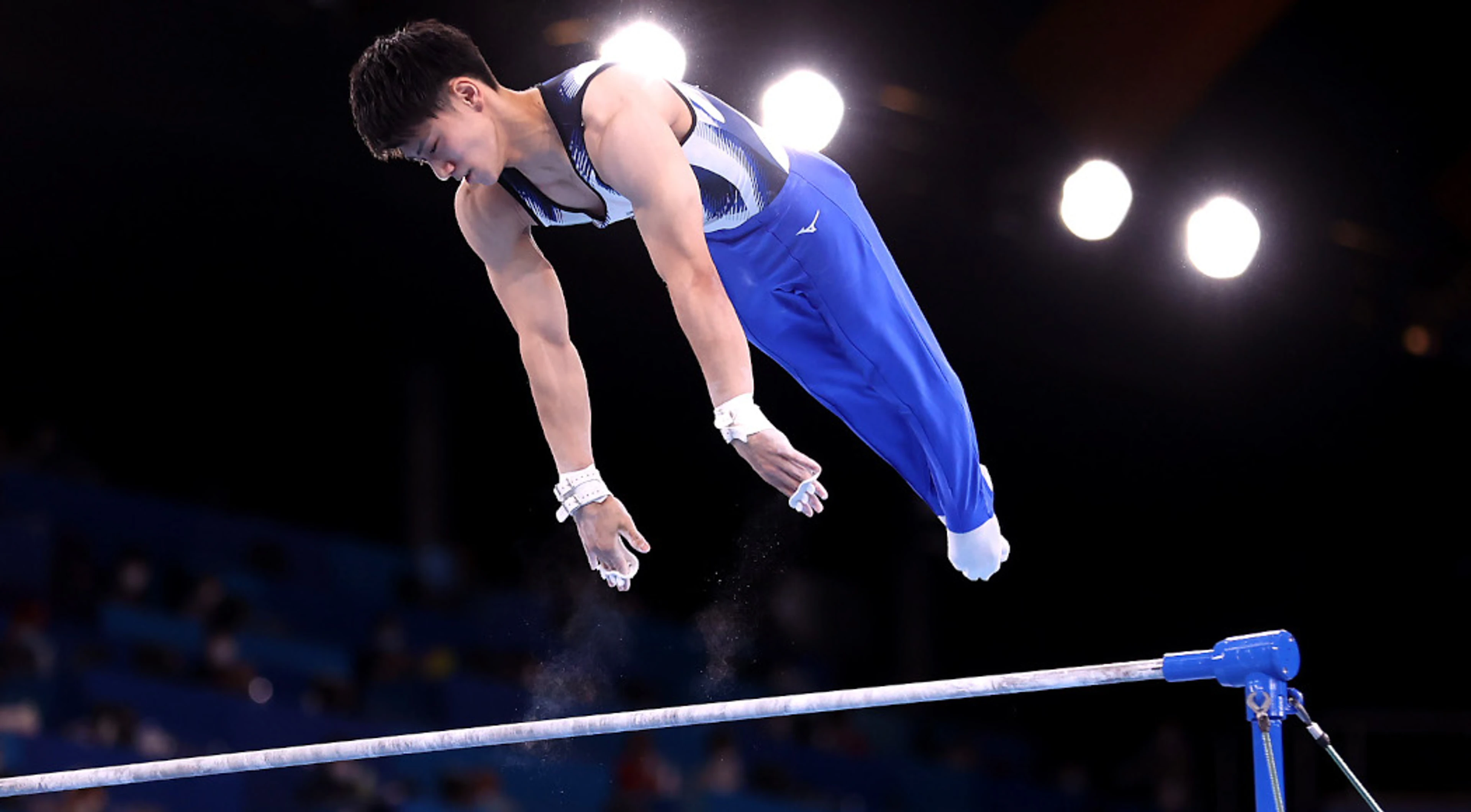 Japan's Hashimoto wins high bar gold