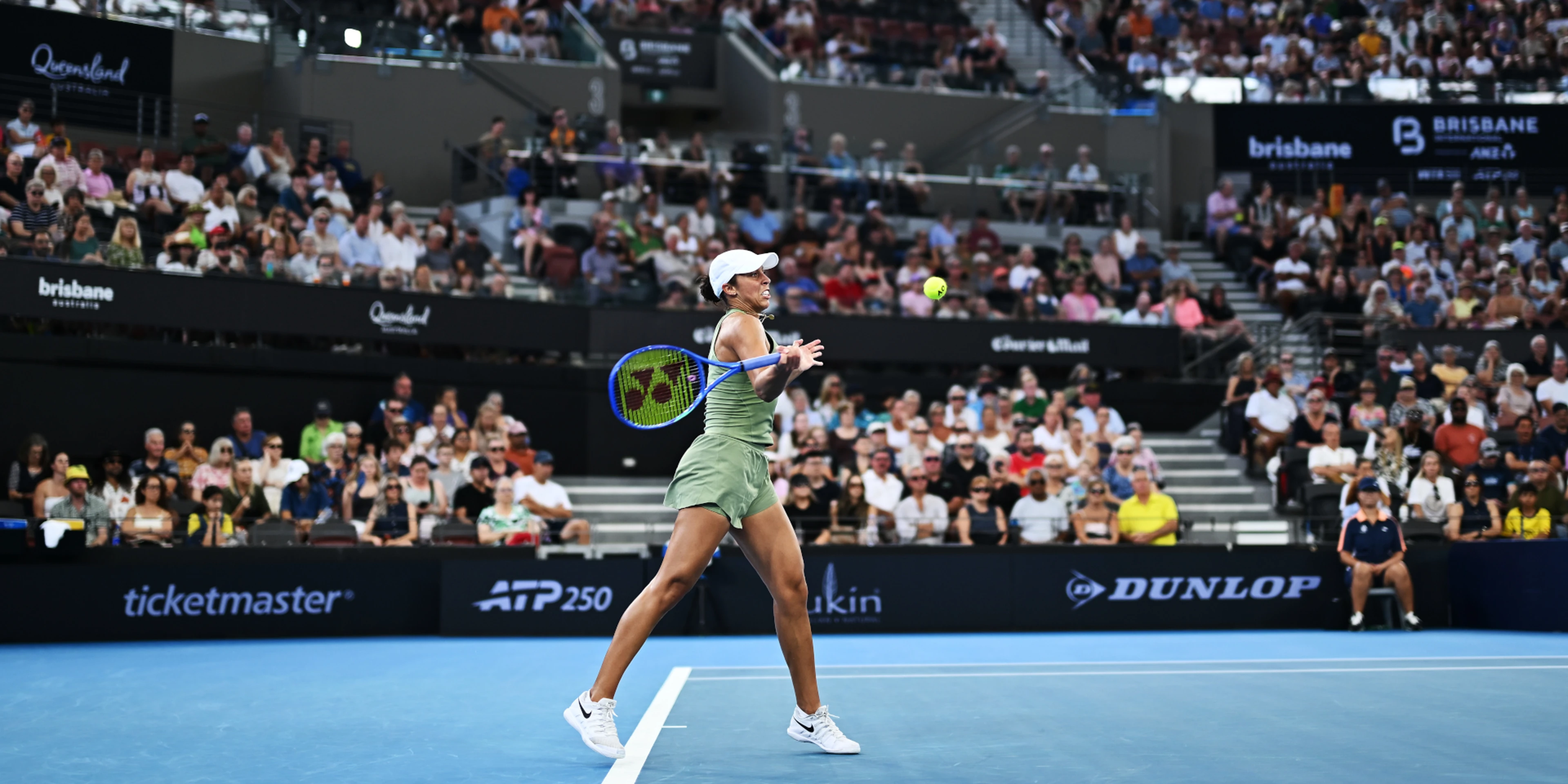 Australian Open title rivals ease through in Brisbane warm-up