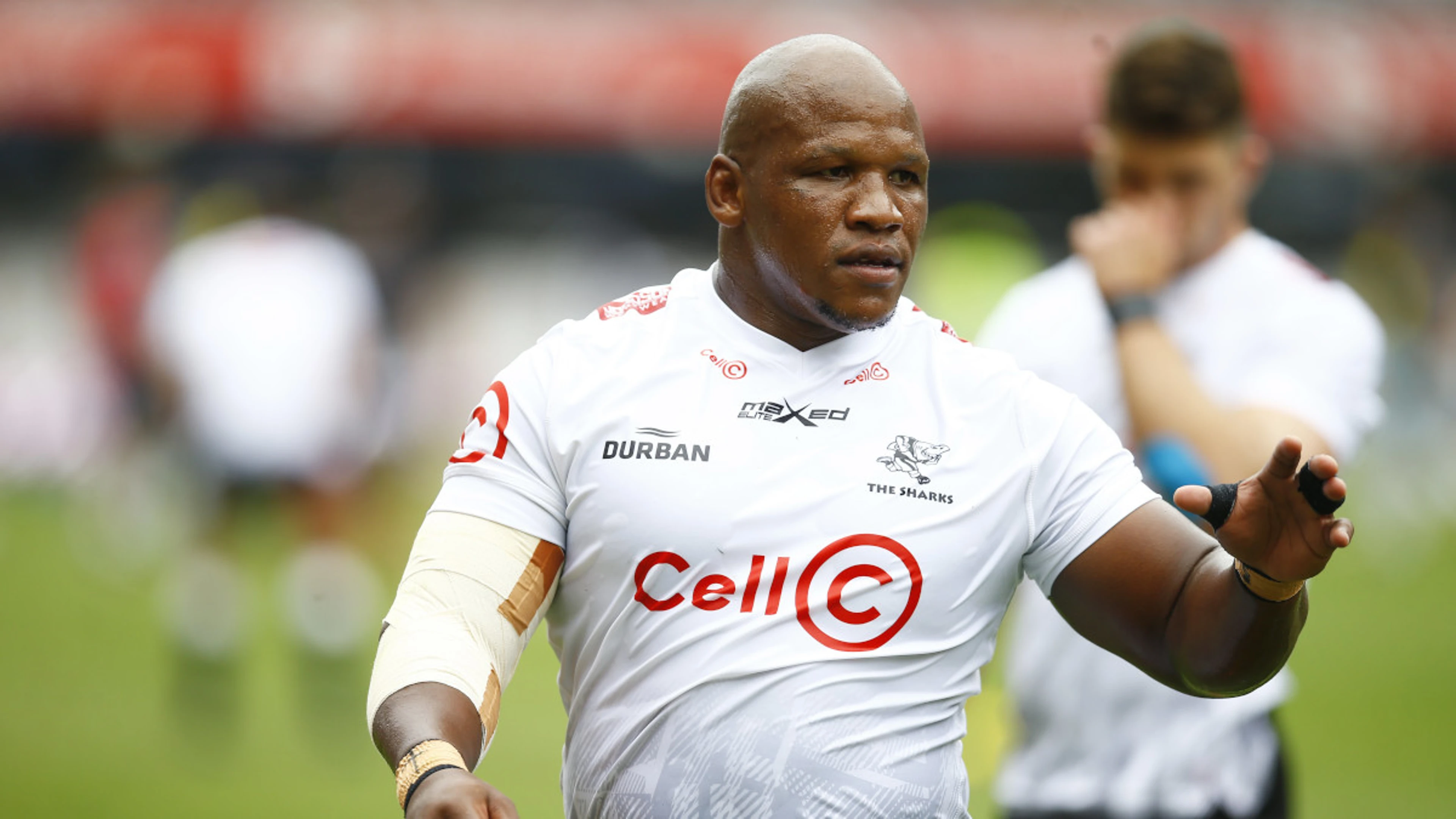 Knee injury could sideline Springbok Mbonambi for six months