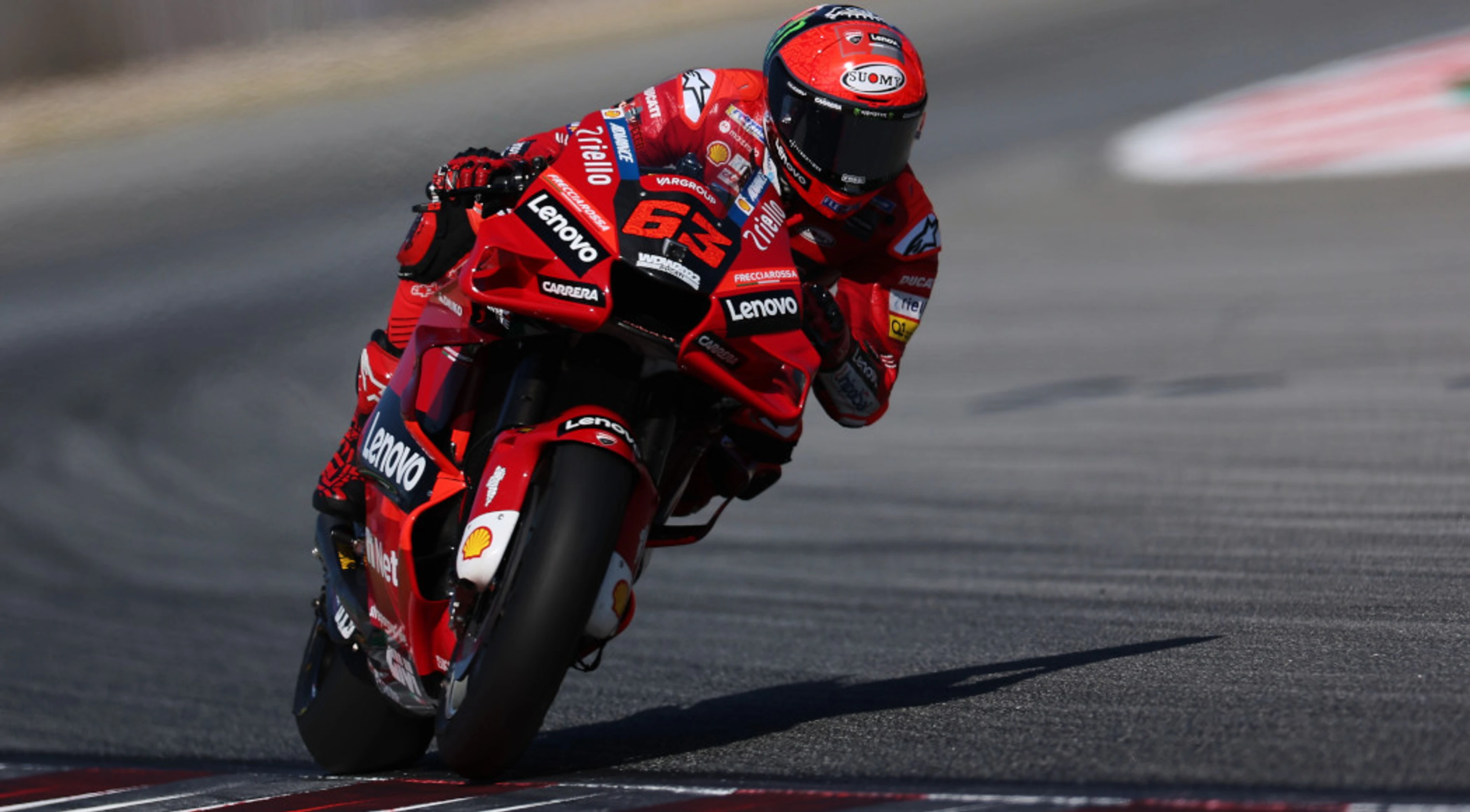 Bagnaia plays smart with title on knife edge