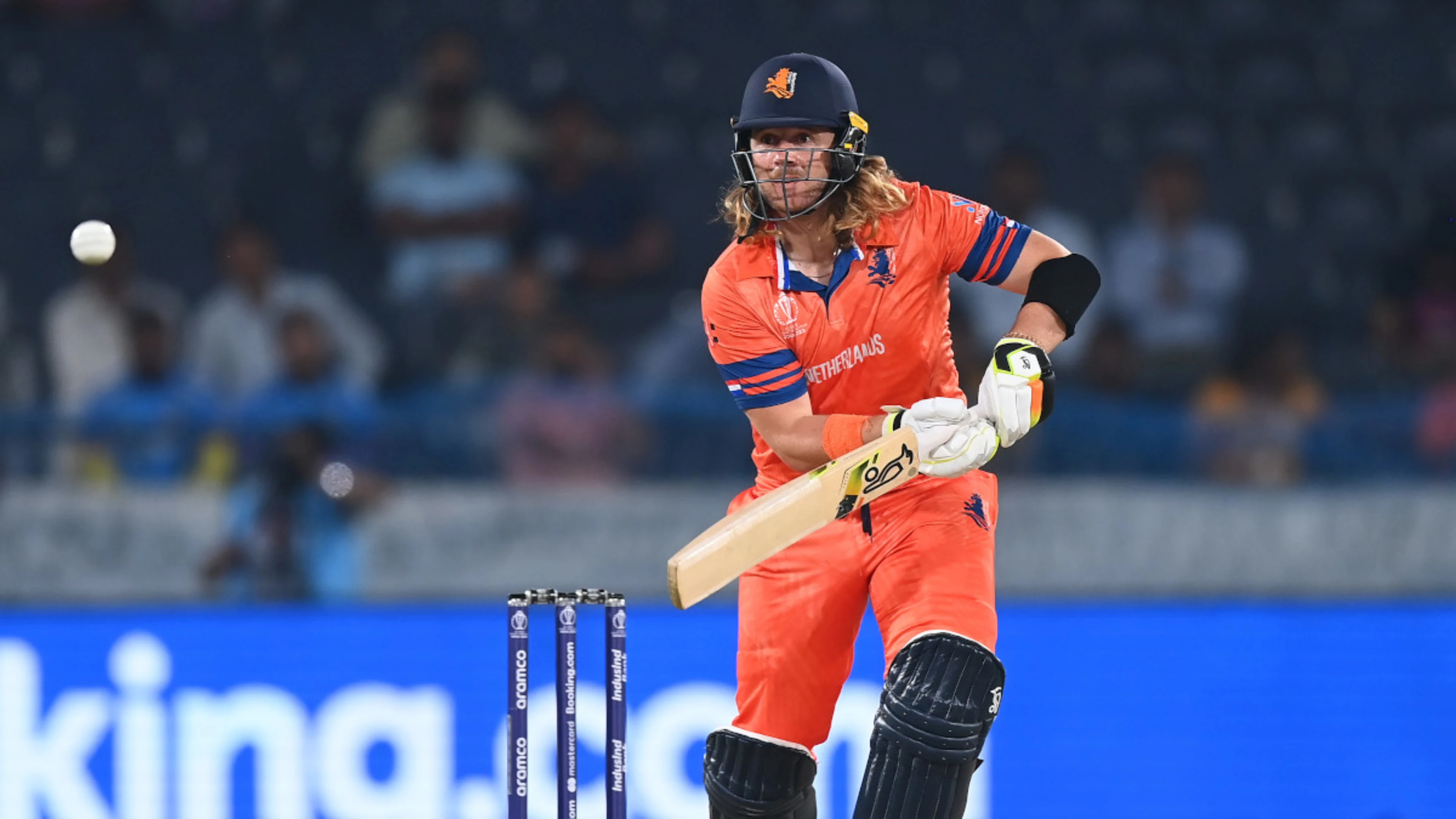 Dutch to keep up helter-skelter running as 'it's in our DNA'