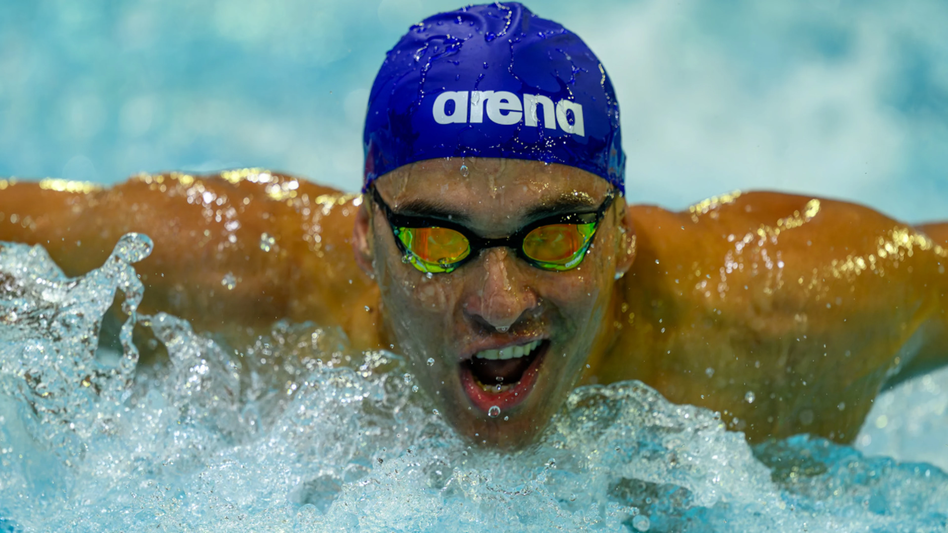 Thompson and Le Clos strike double gold on opening day of SA short course champs