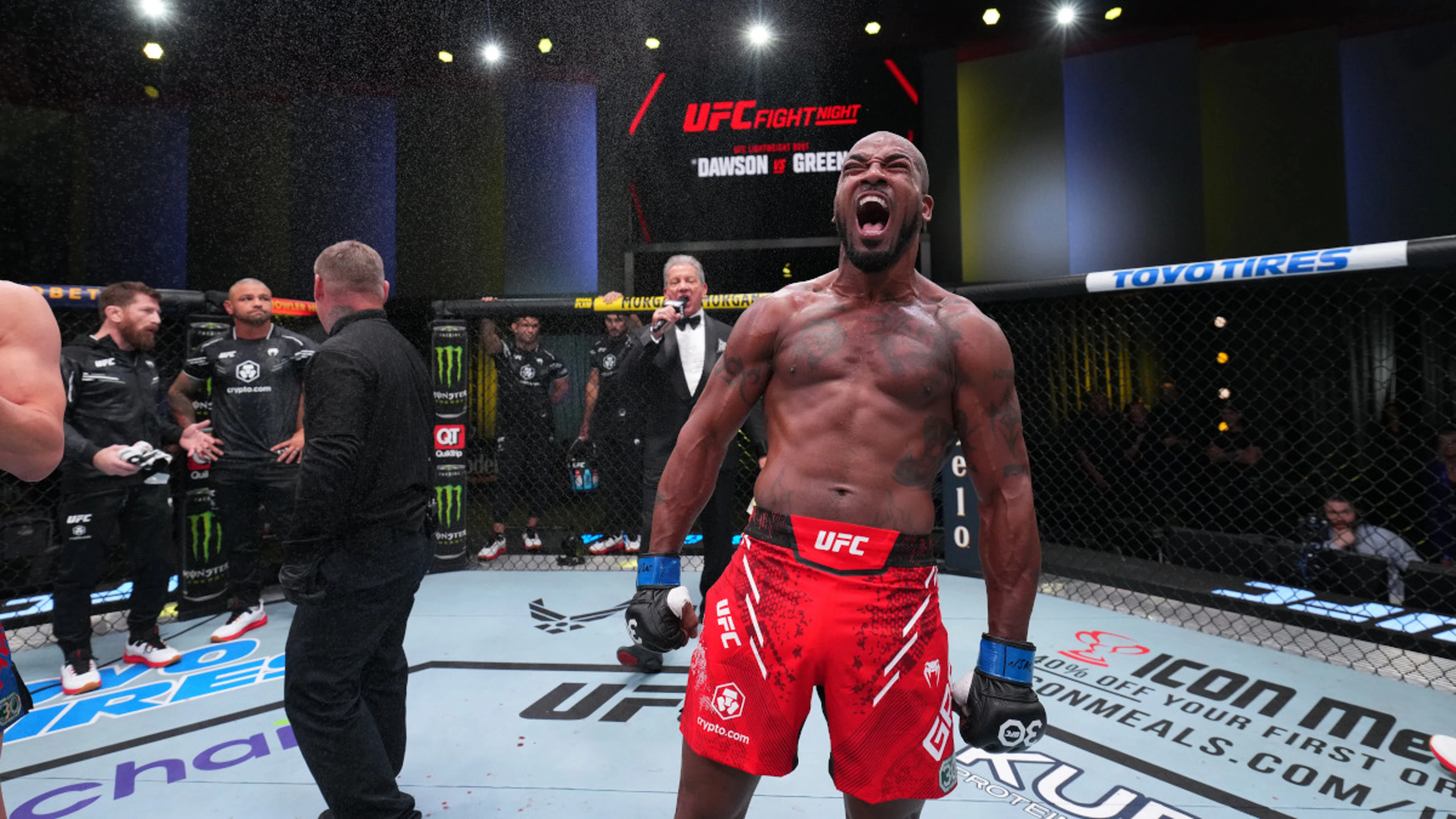 Green makes quick work of Dawson in UFC Fight Night