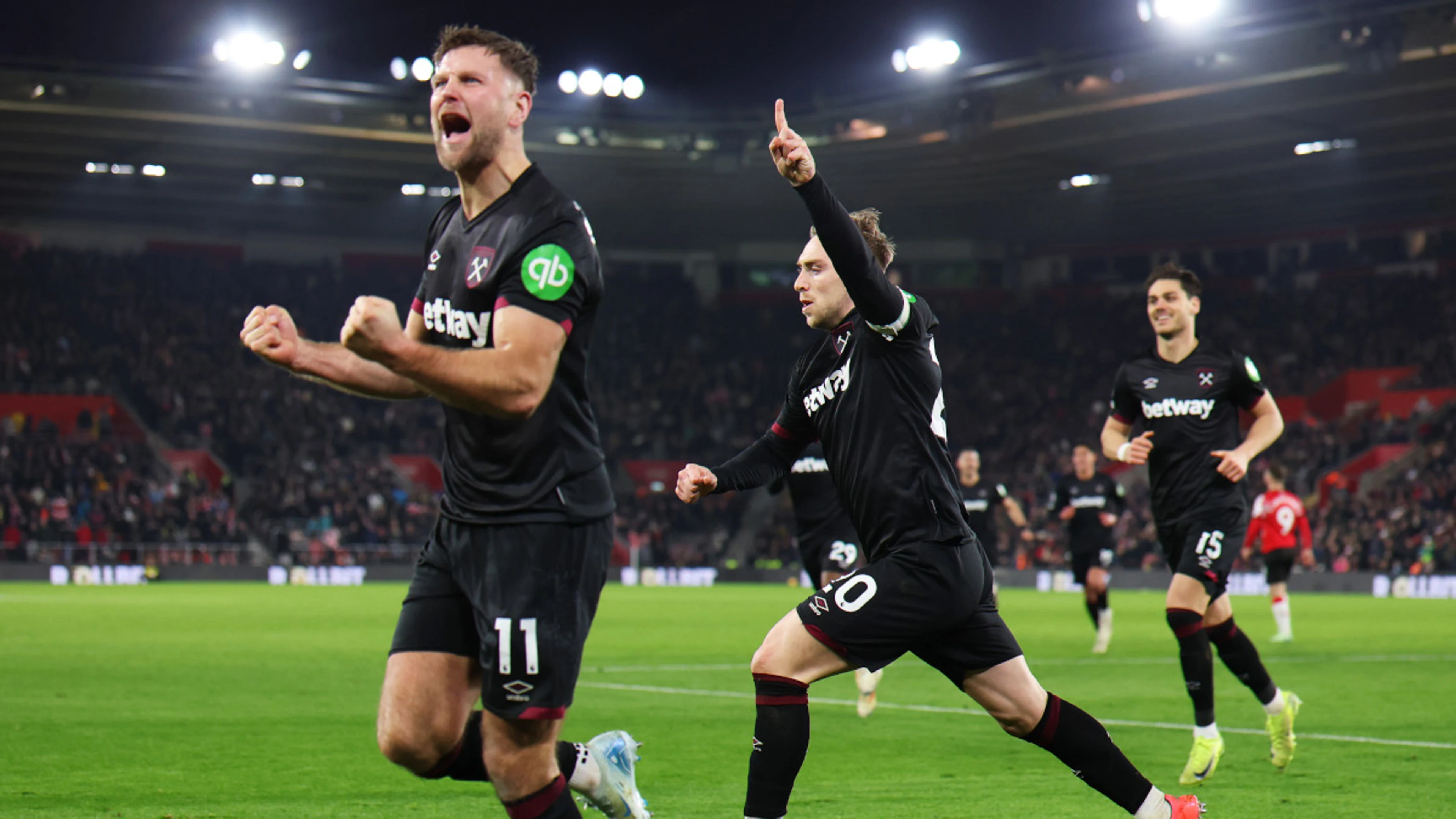 Juric starts Southampton stay with defeat to West Ham