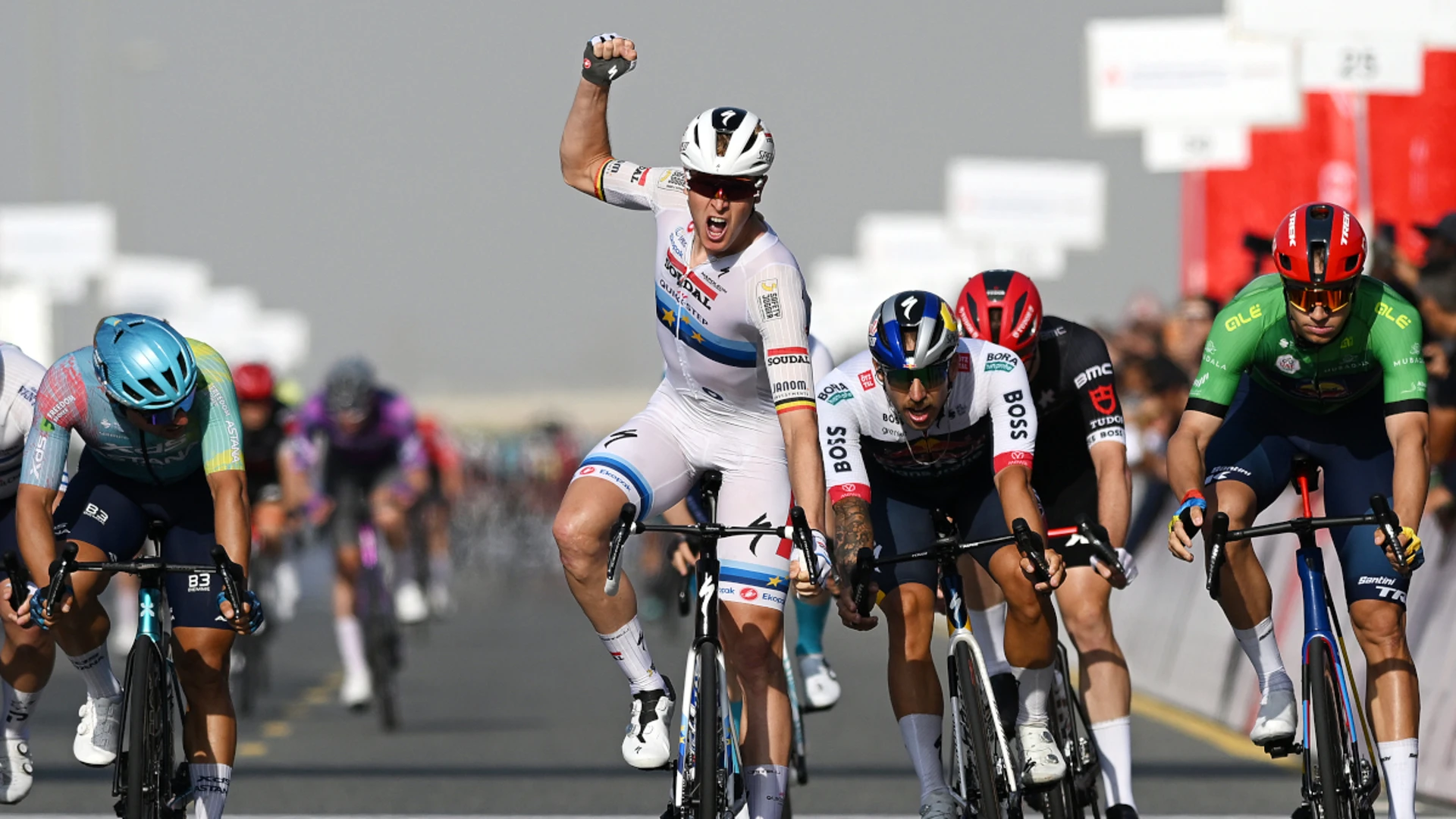 Merlier edges UAE Tour sprint as Pogacar retains lead