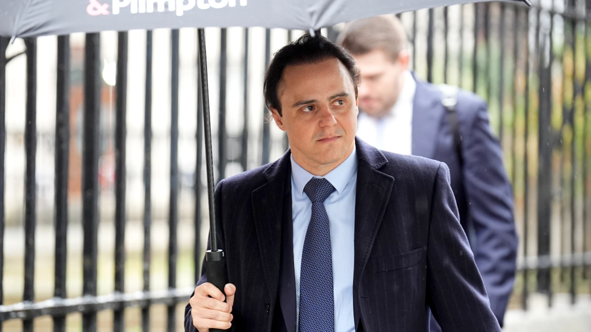 Part of Massa's UK lawsuit against F1, FIA, Ecclestone can continue