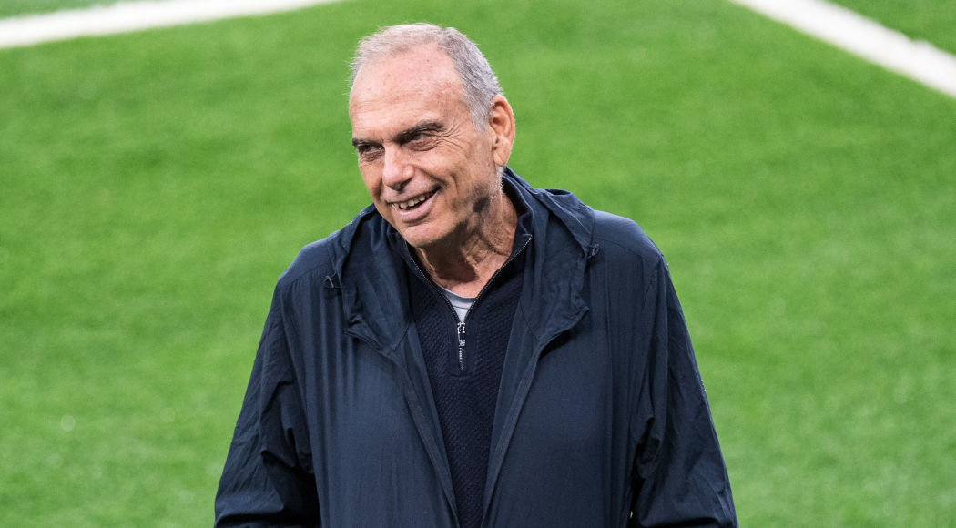 Former Chelsea boss Grant named as Zambia's new coach