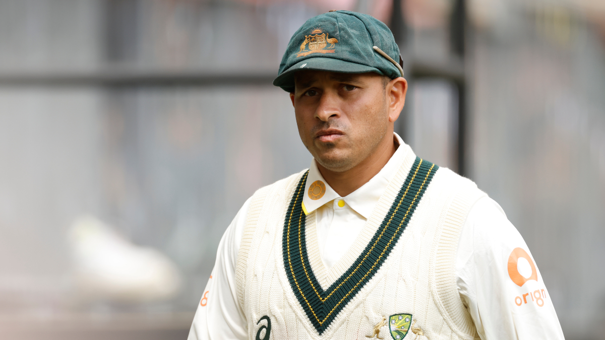 Australia's Khawaja fit for third Ashes test, unfazed by future talk