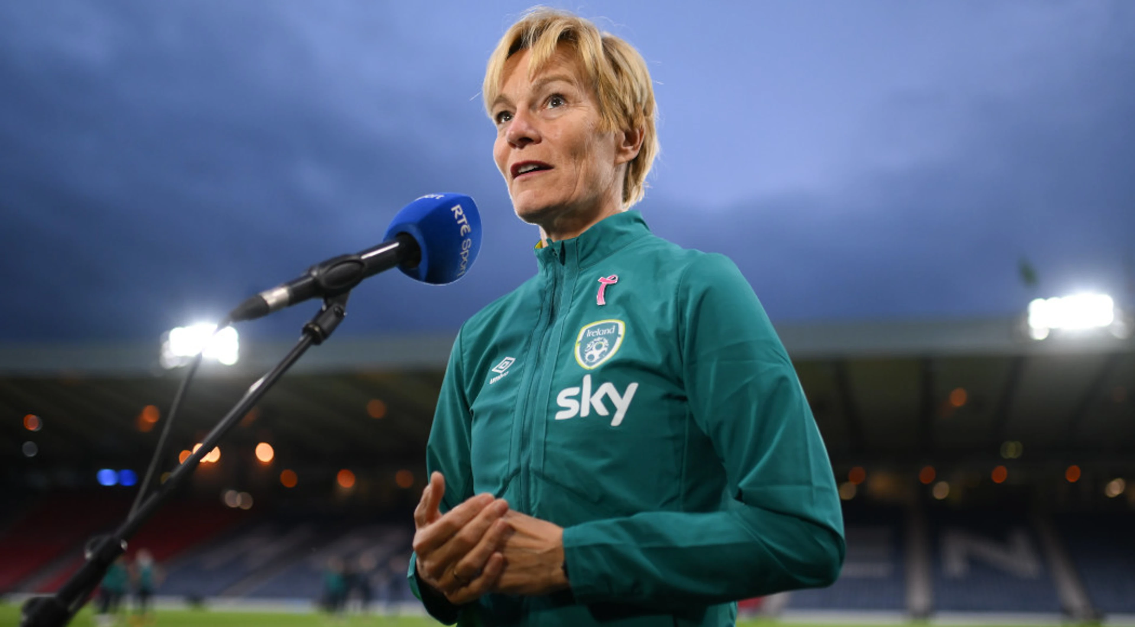 Ireland apologise for players' song after qualifier