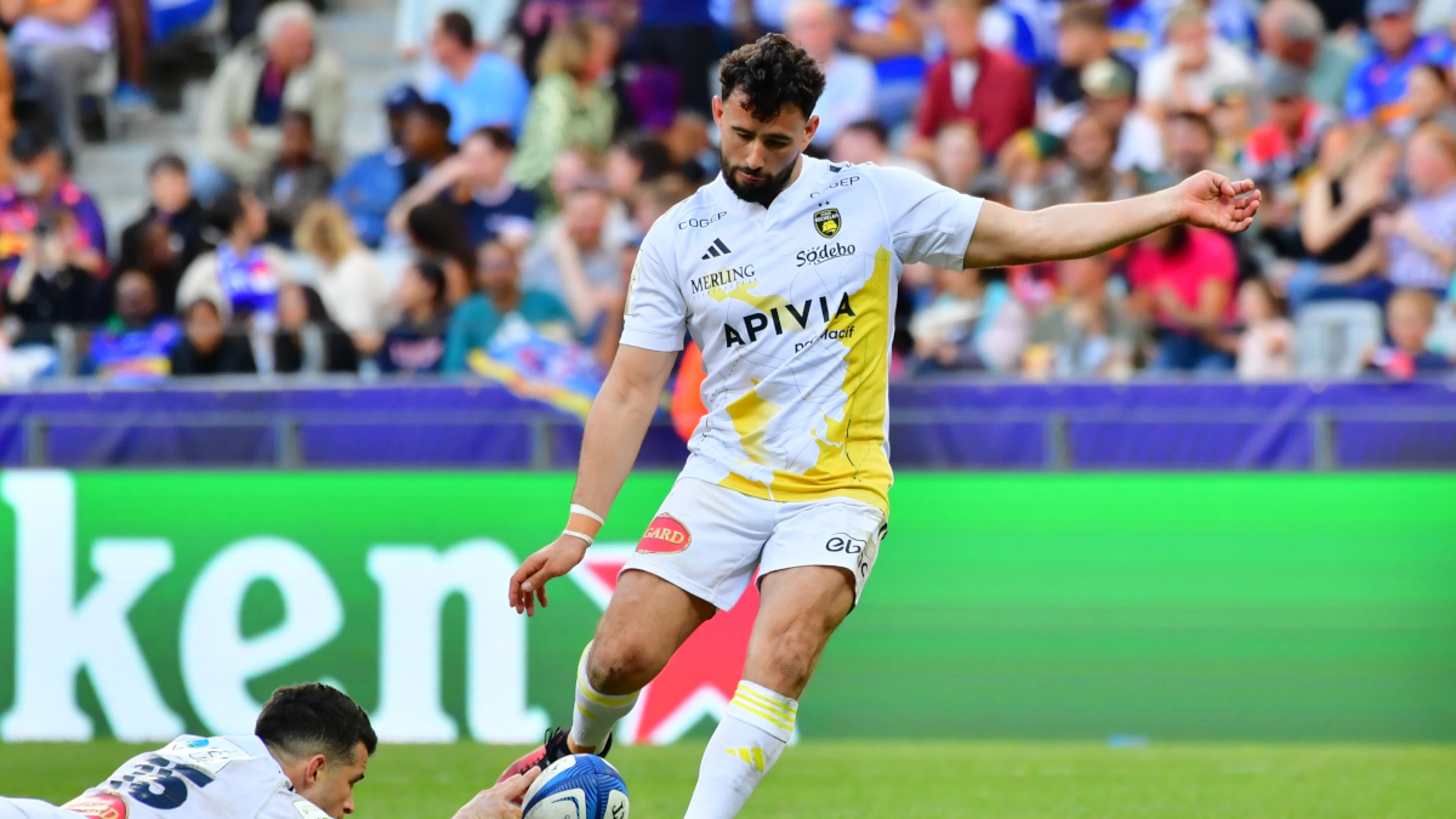 Holders La Rochelle reach Champions Cup quarters after late Libbok miss