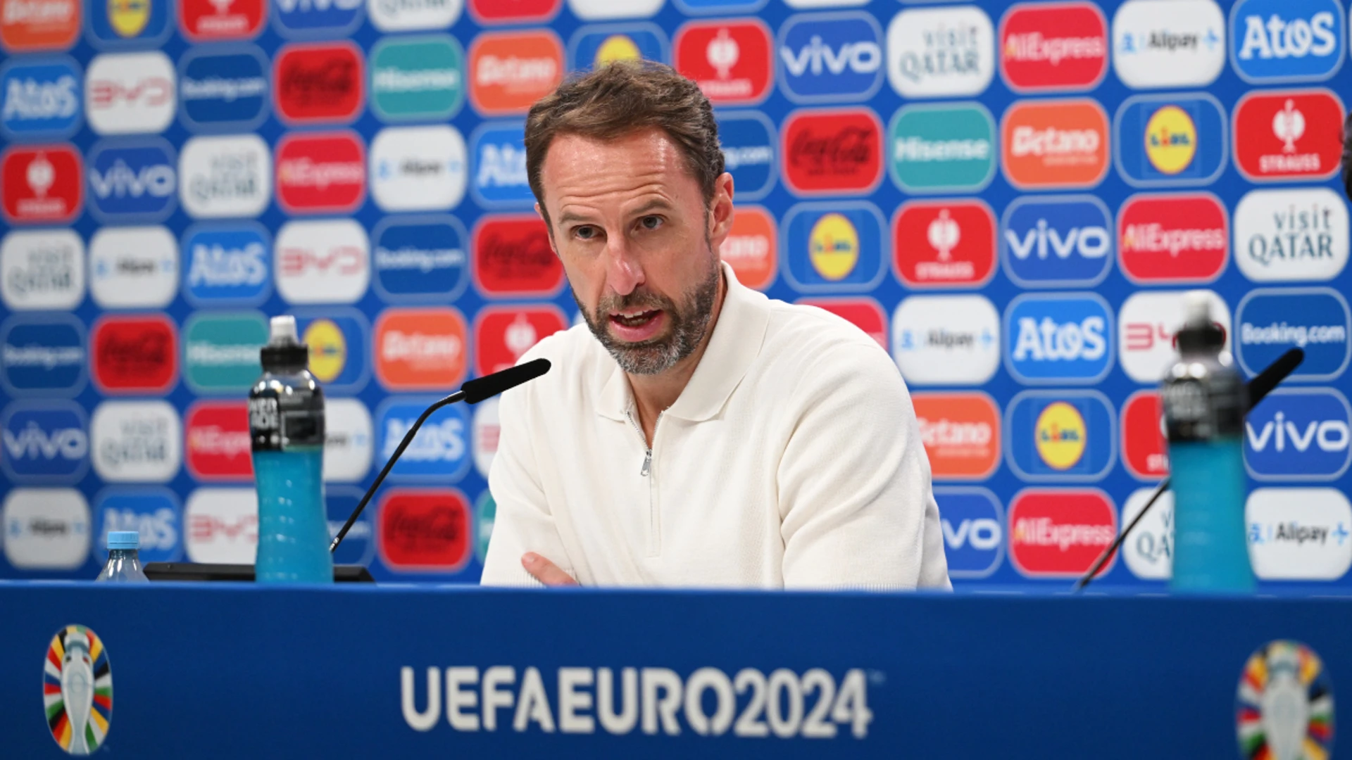 Southgate rues 'unusual' atmosphere after England's night on the boos