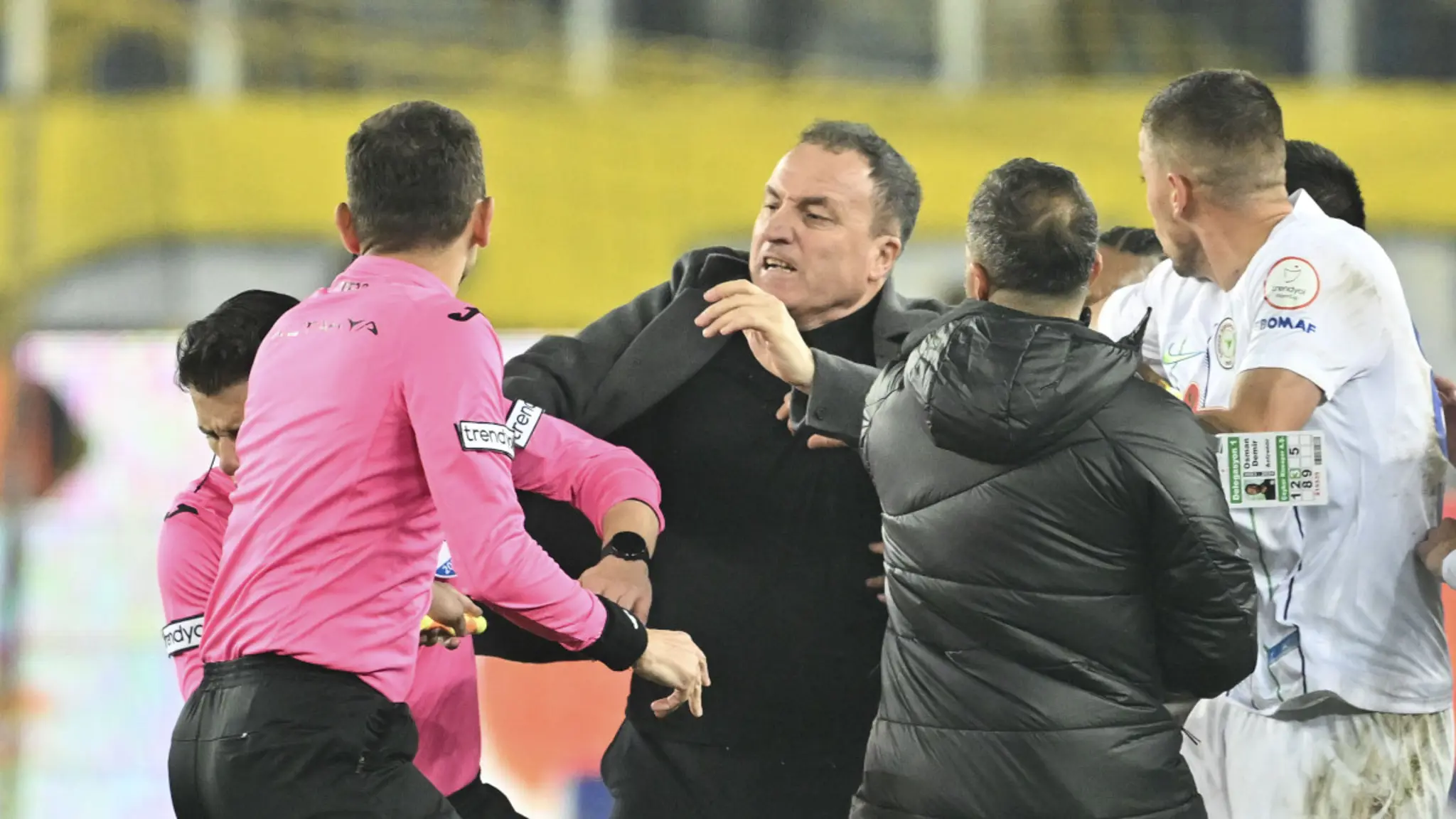Turkish club president given permanent ban for punching referee | SuperSport