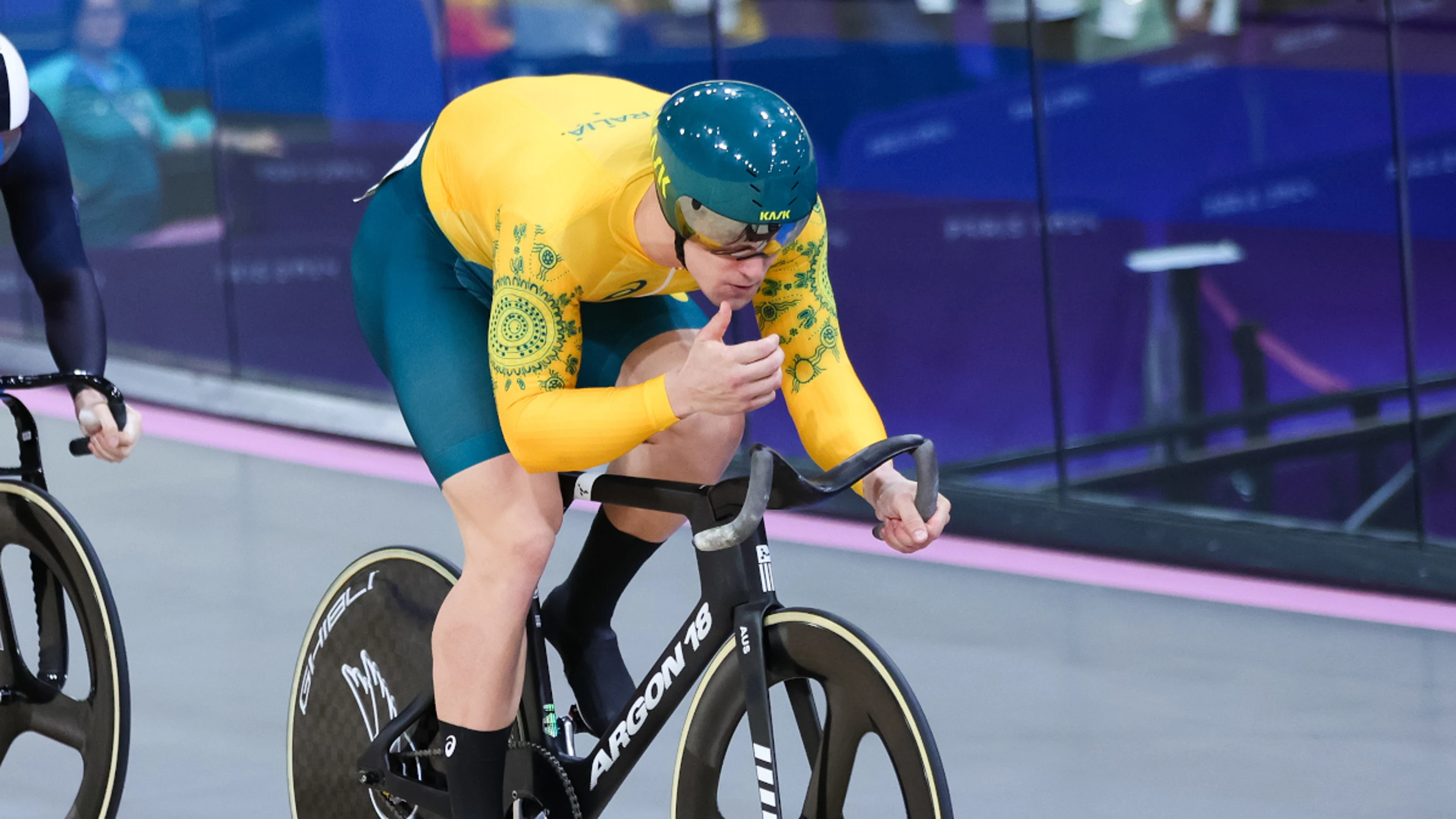 Australia ban cycling's Richardson for life after UK defection