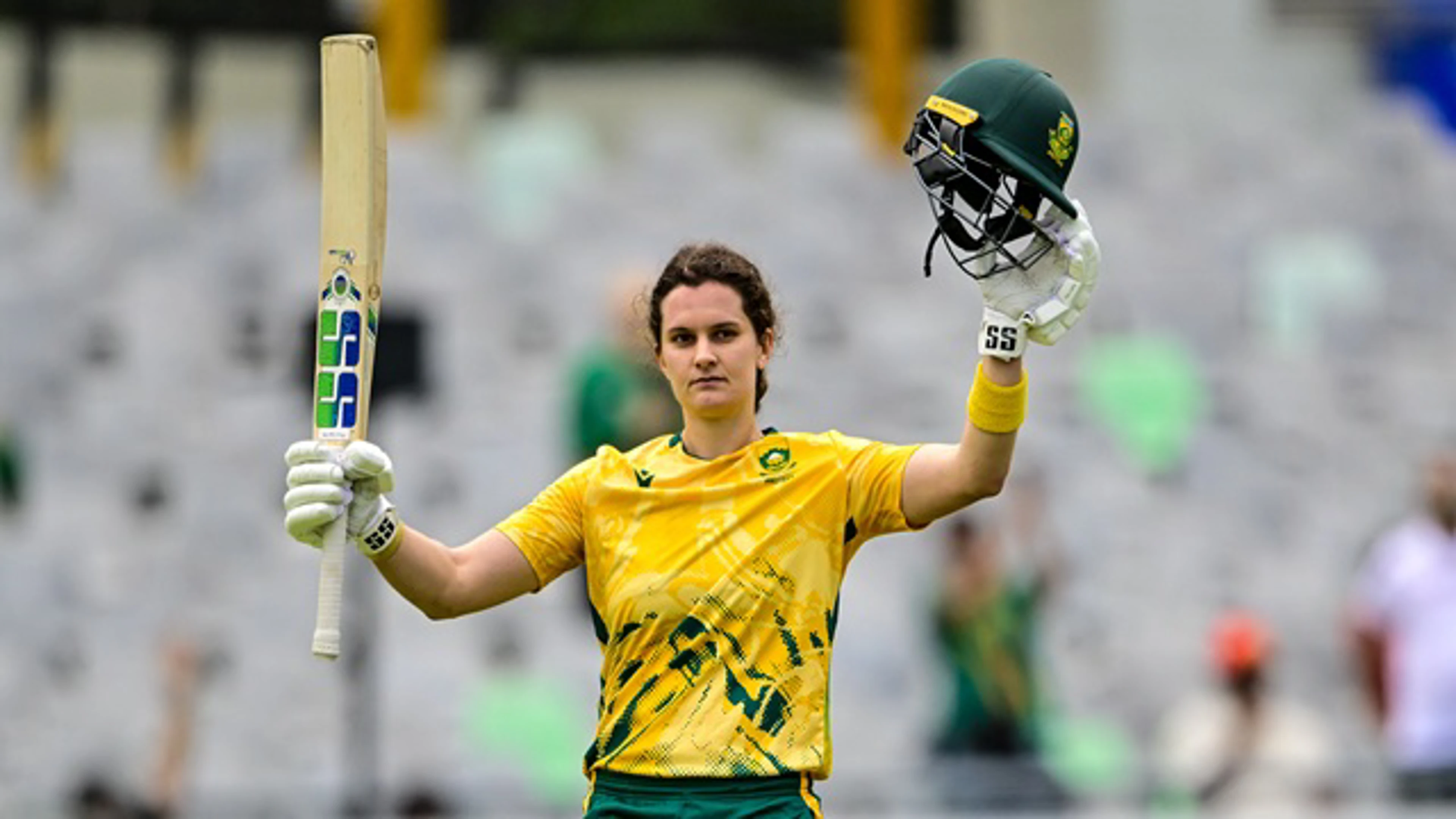 South Africa W v Ireland W | Match Highlights | 1st T20