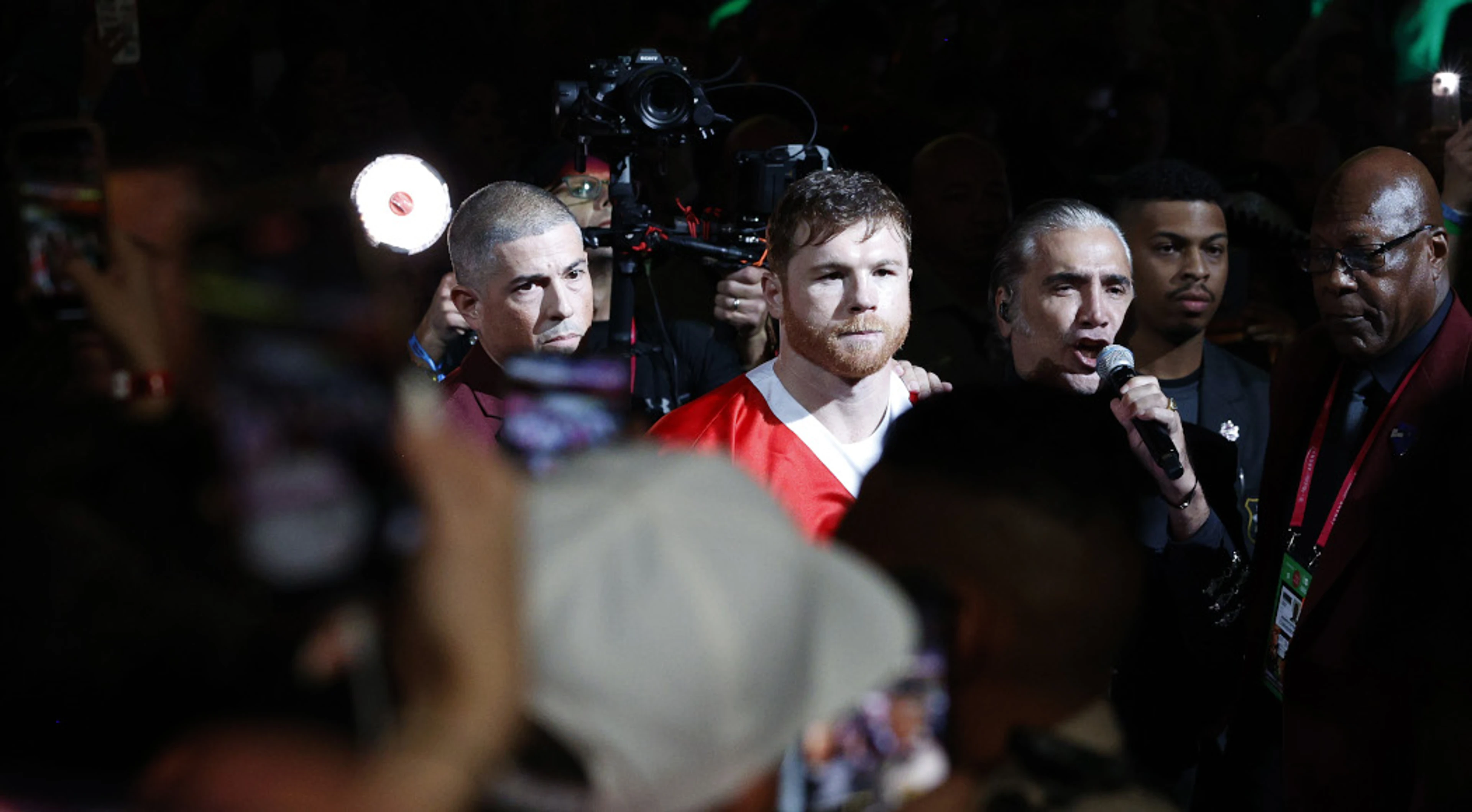 Canelo cruises to victory over Golovkin in trilogy clash