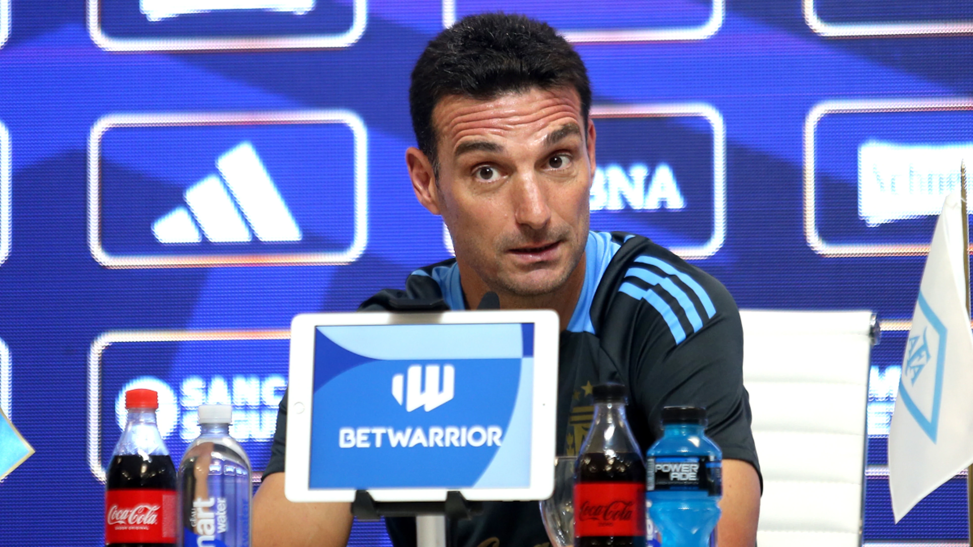 Scaloni confident Messi jerseys will defy Paraguay ban