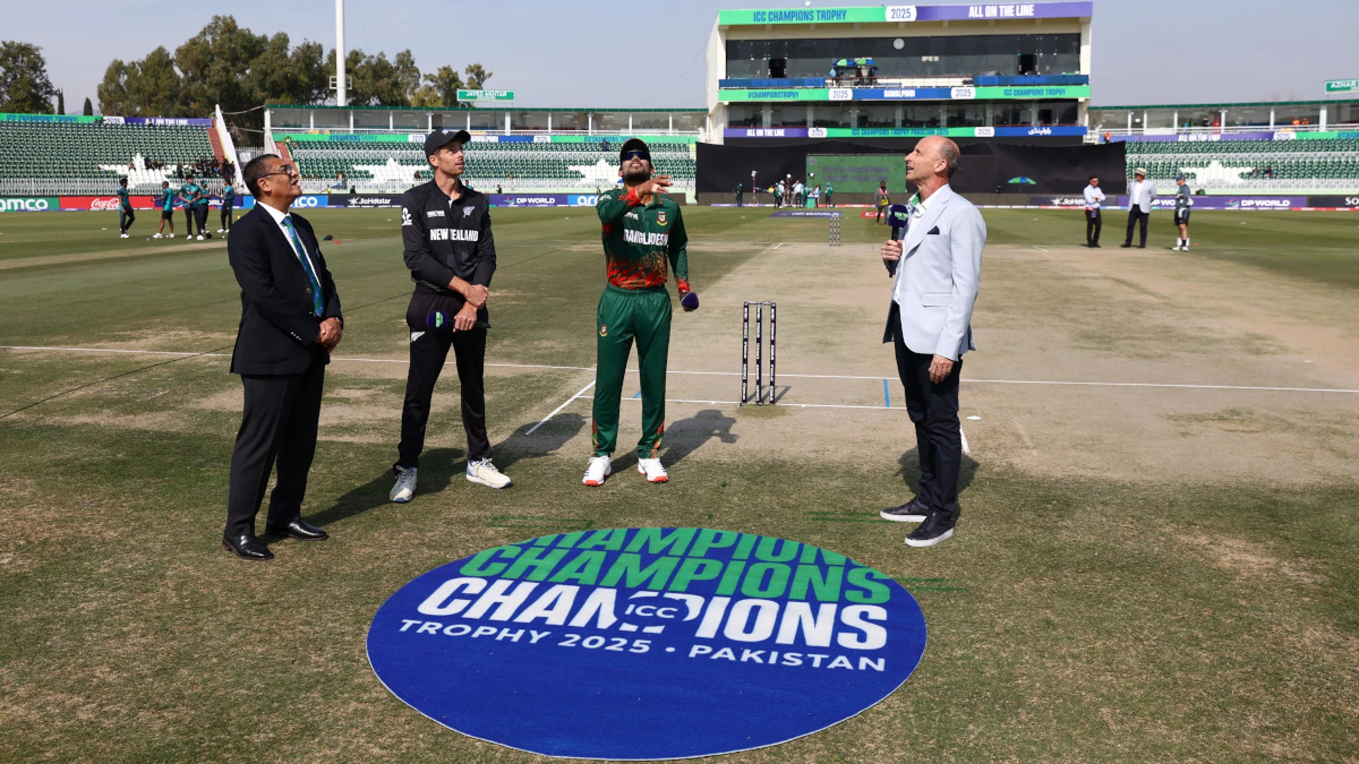 New Zealand win toss, bowl against Bangladesh in Champions Trophy