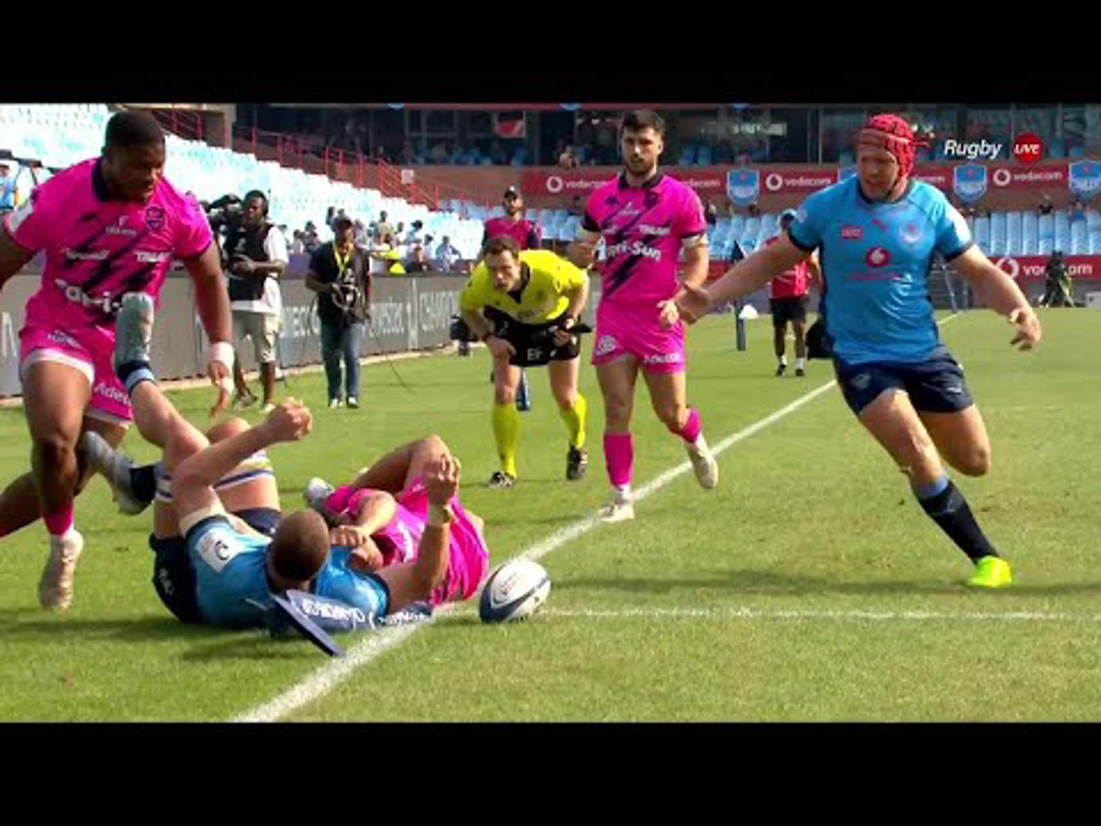 Cameron Hanekom With a Try vs. Stade Francais Paris