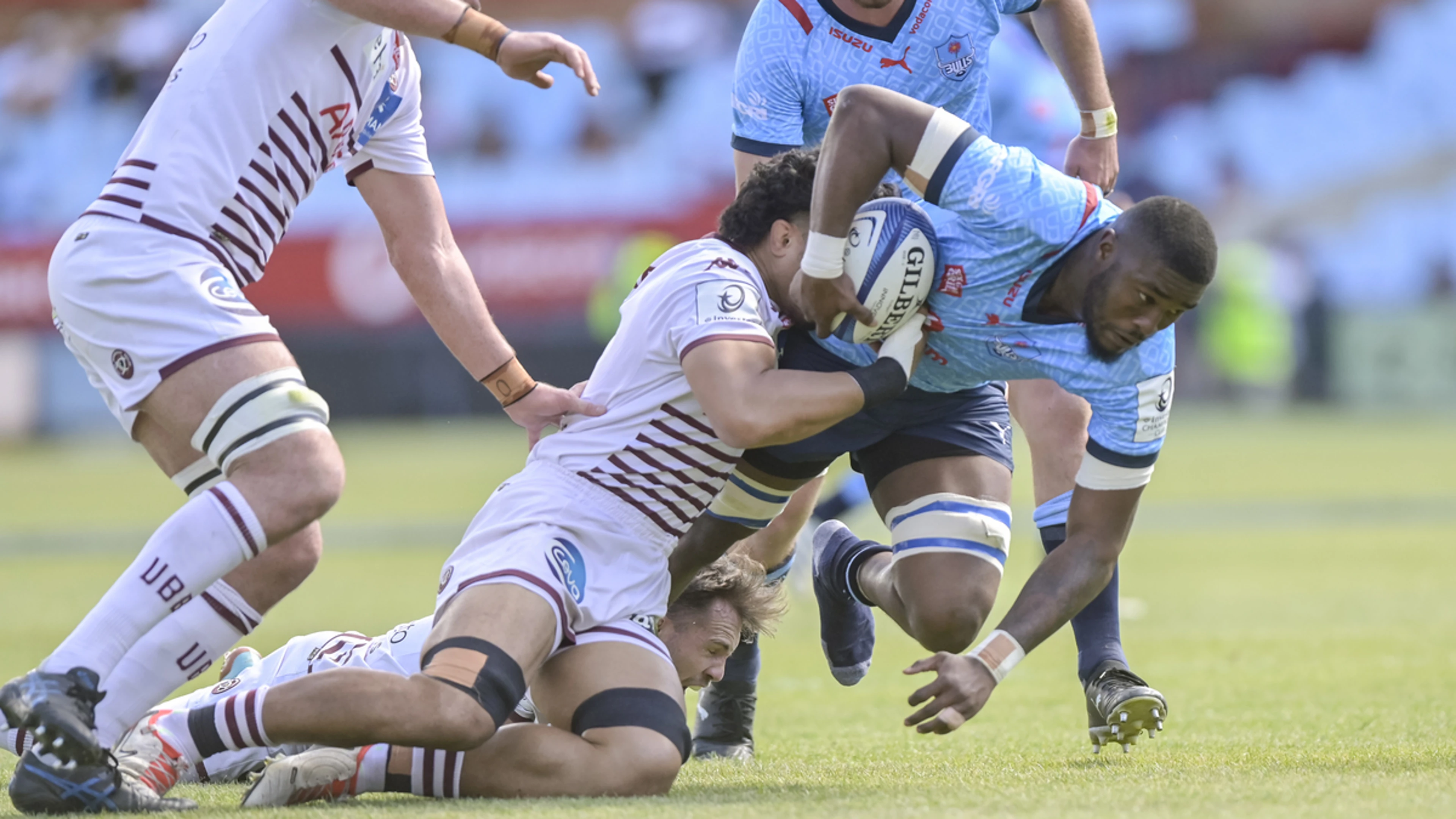 Gumede signs new long-term contract