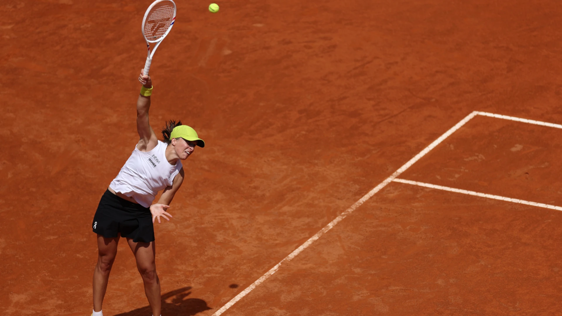 Swiatek's Rome title defence ends early as Sinner set for hero's return