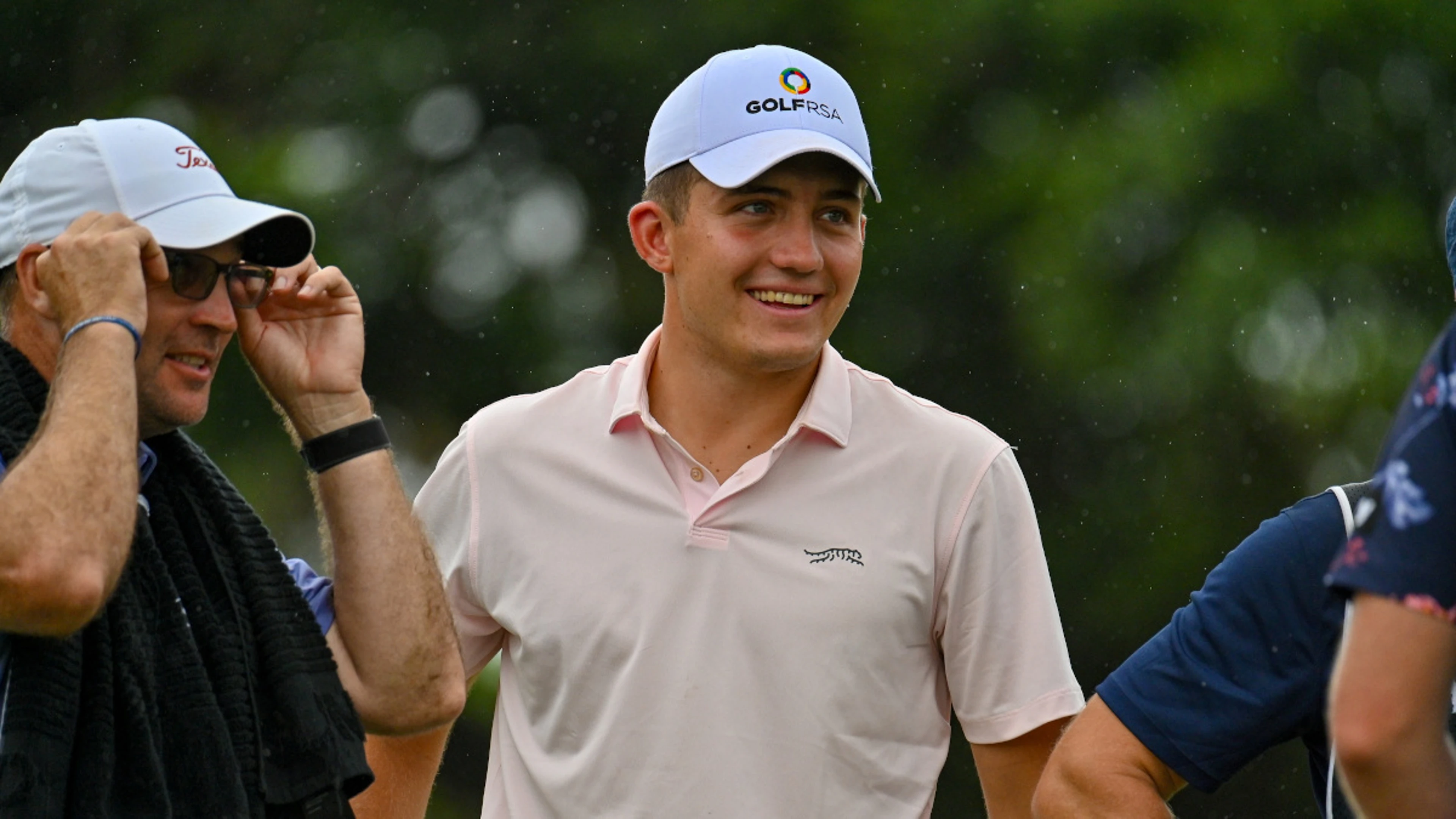 Maas keeps SA Open title hopes alive with magnificent 64