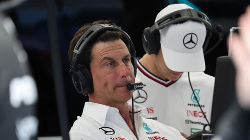 Mercedes chief Wolff blasts 'total underperformance' in Hungary flop ...