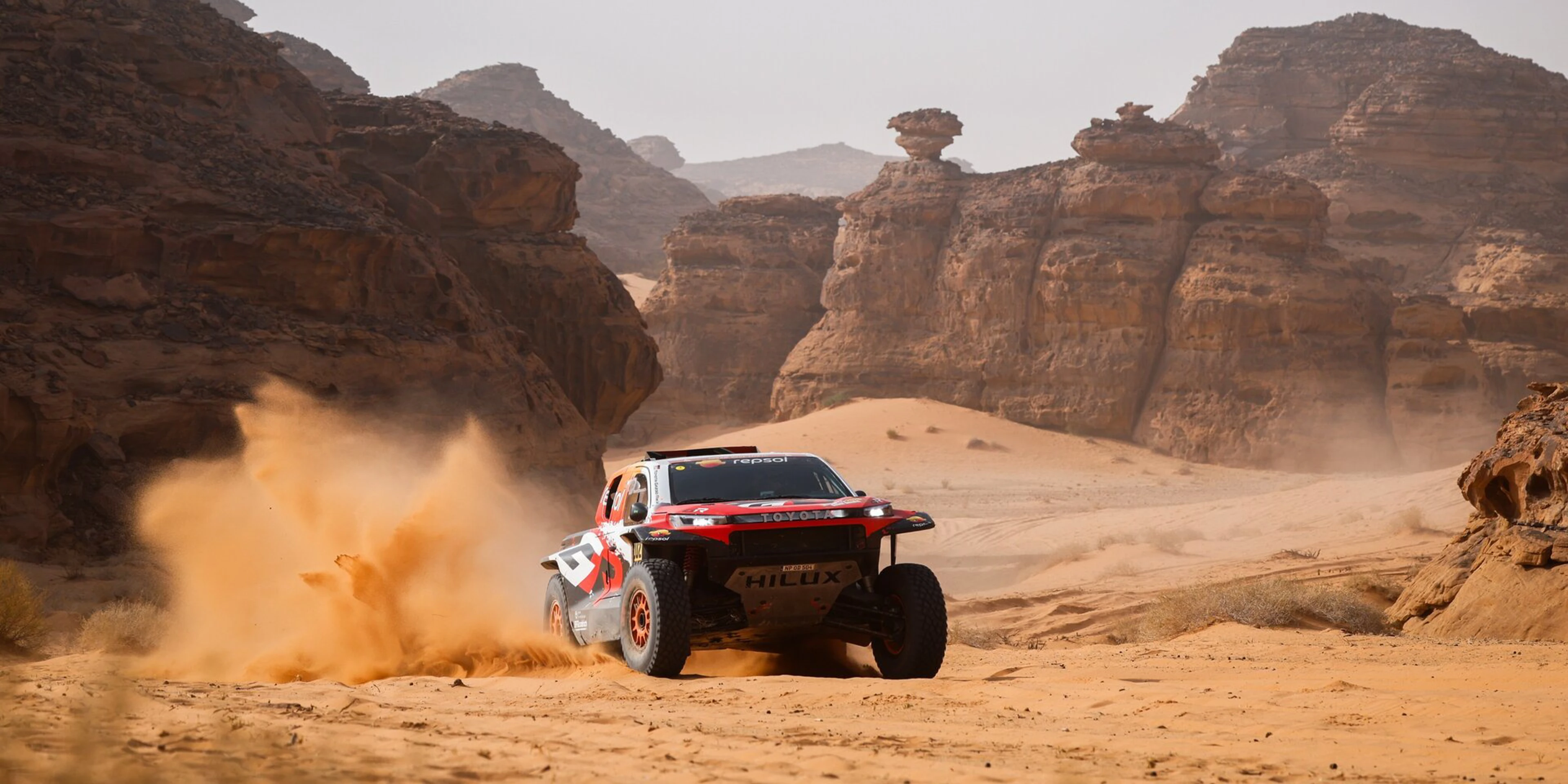 Lategan leads the Dakar, champion Al-Rajhi withdraws