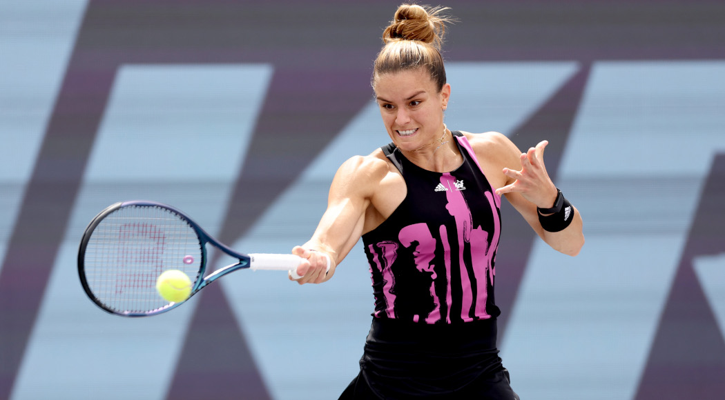 Sakkari wins rain-delayed semifinal to reach Guadalajara final