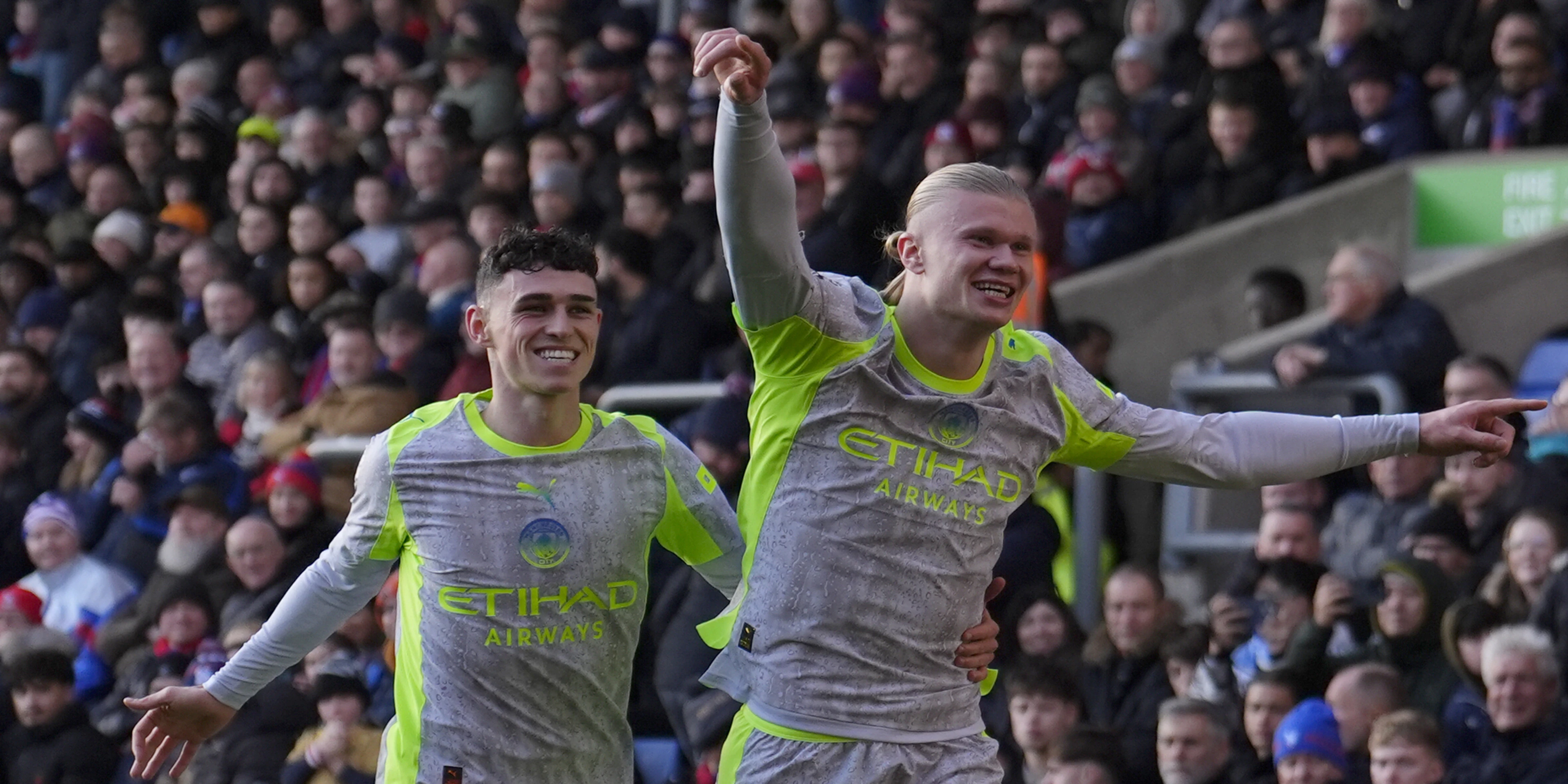 'Outstanding' Haaland stars in win over Palace to fire Man City title charge