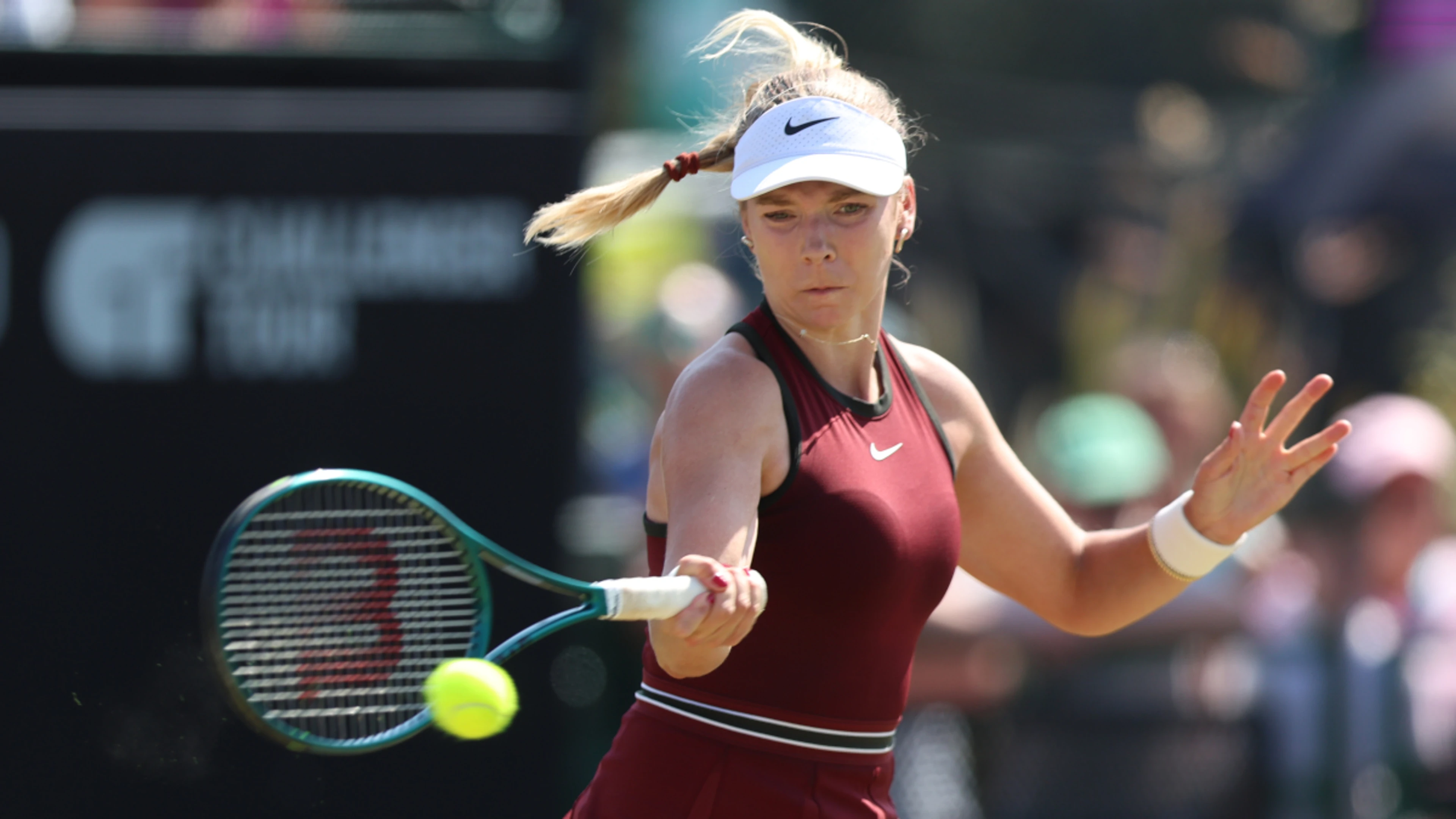 Boulter battles past Kartal to keep Nottingham hat-trick bid alive