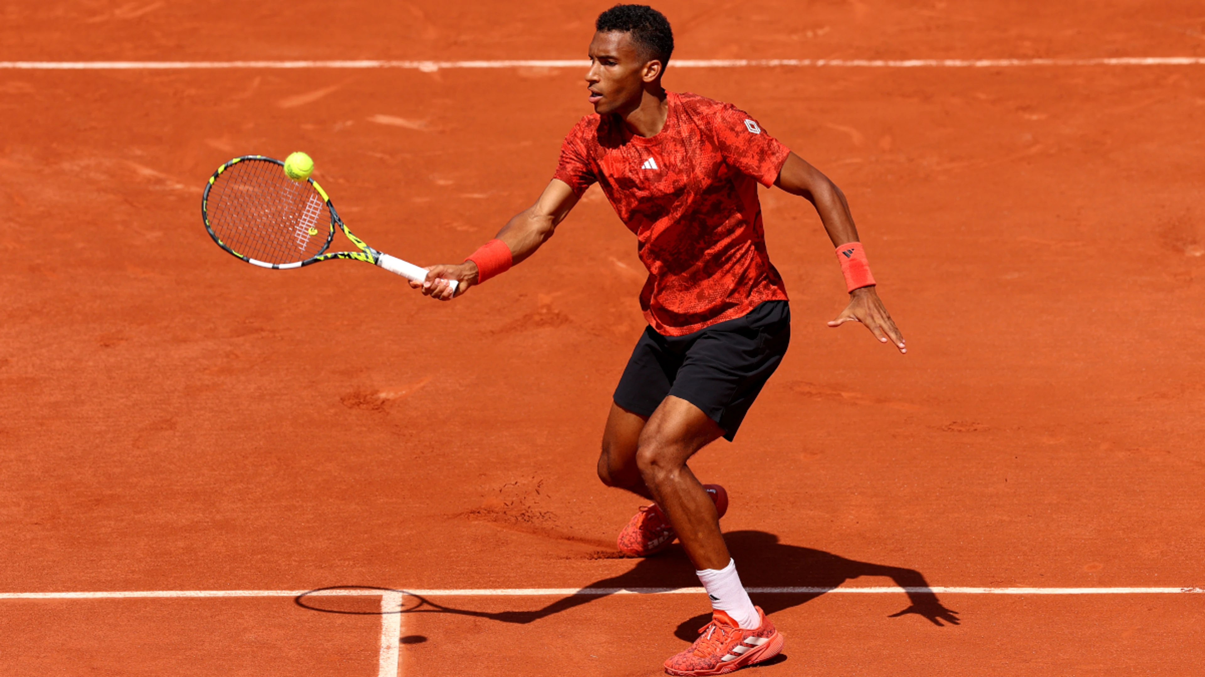 Ailing Auger-Aliassime to focus on health after early Roland Garros exit
