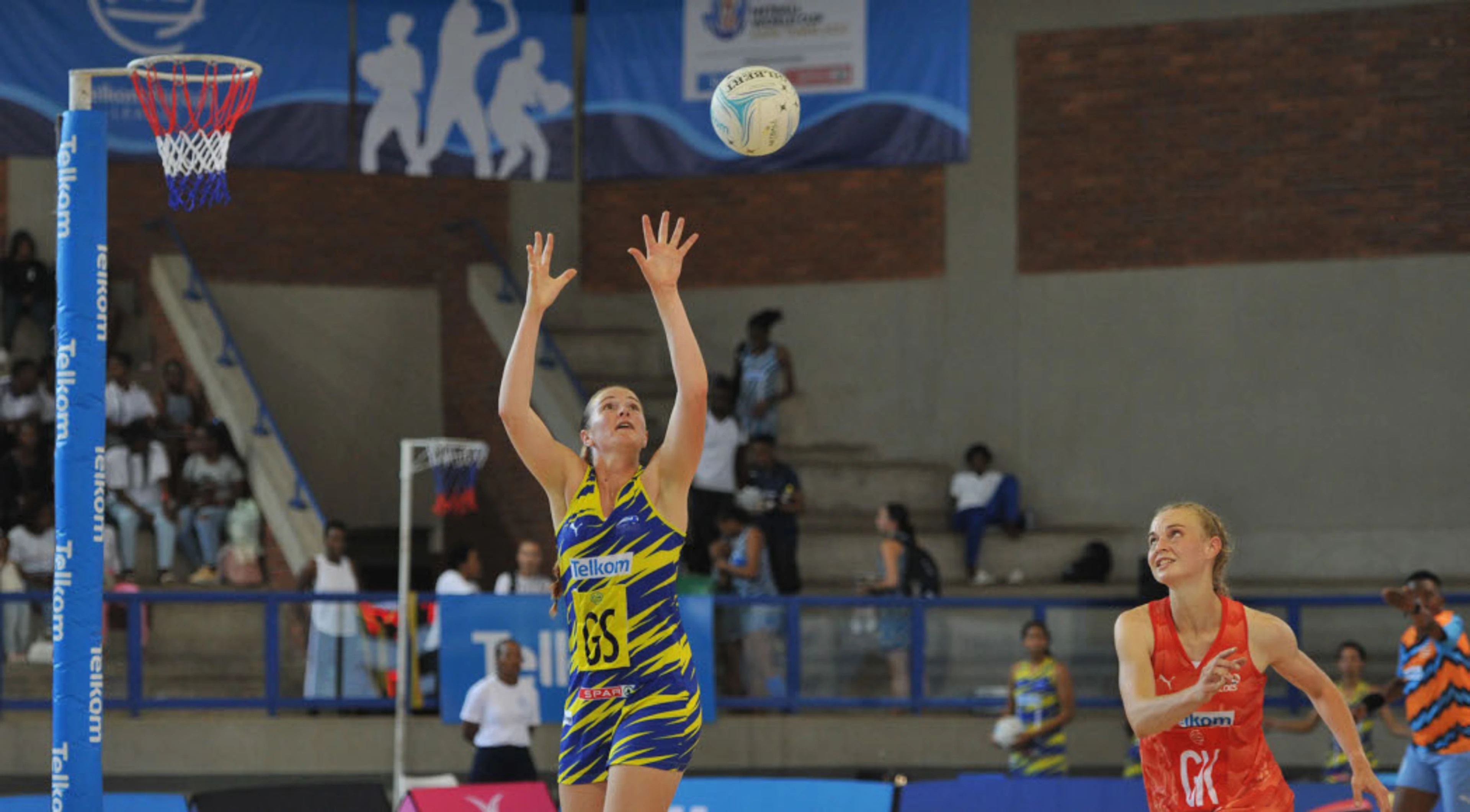 Southern Stings outwit Aloes to survive scare