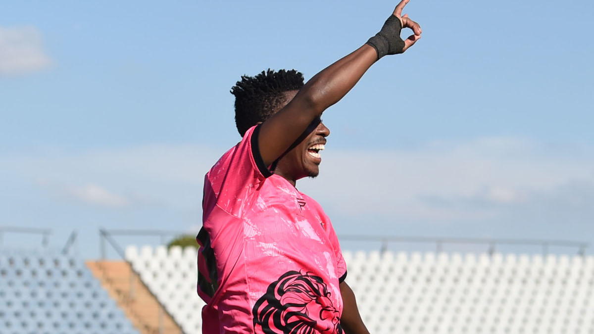 Milford topples Casric Stars at MFC summit