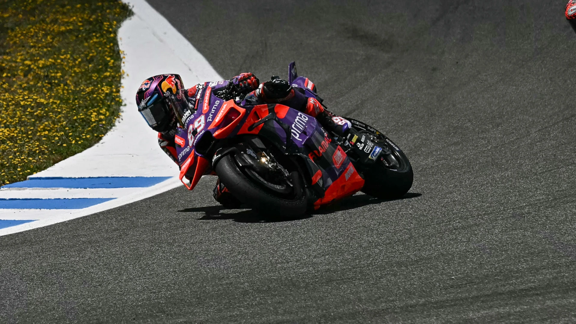 Binder tops Japan motogp practice with Martin third