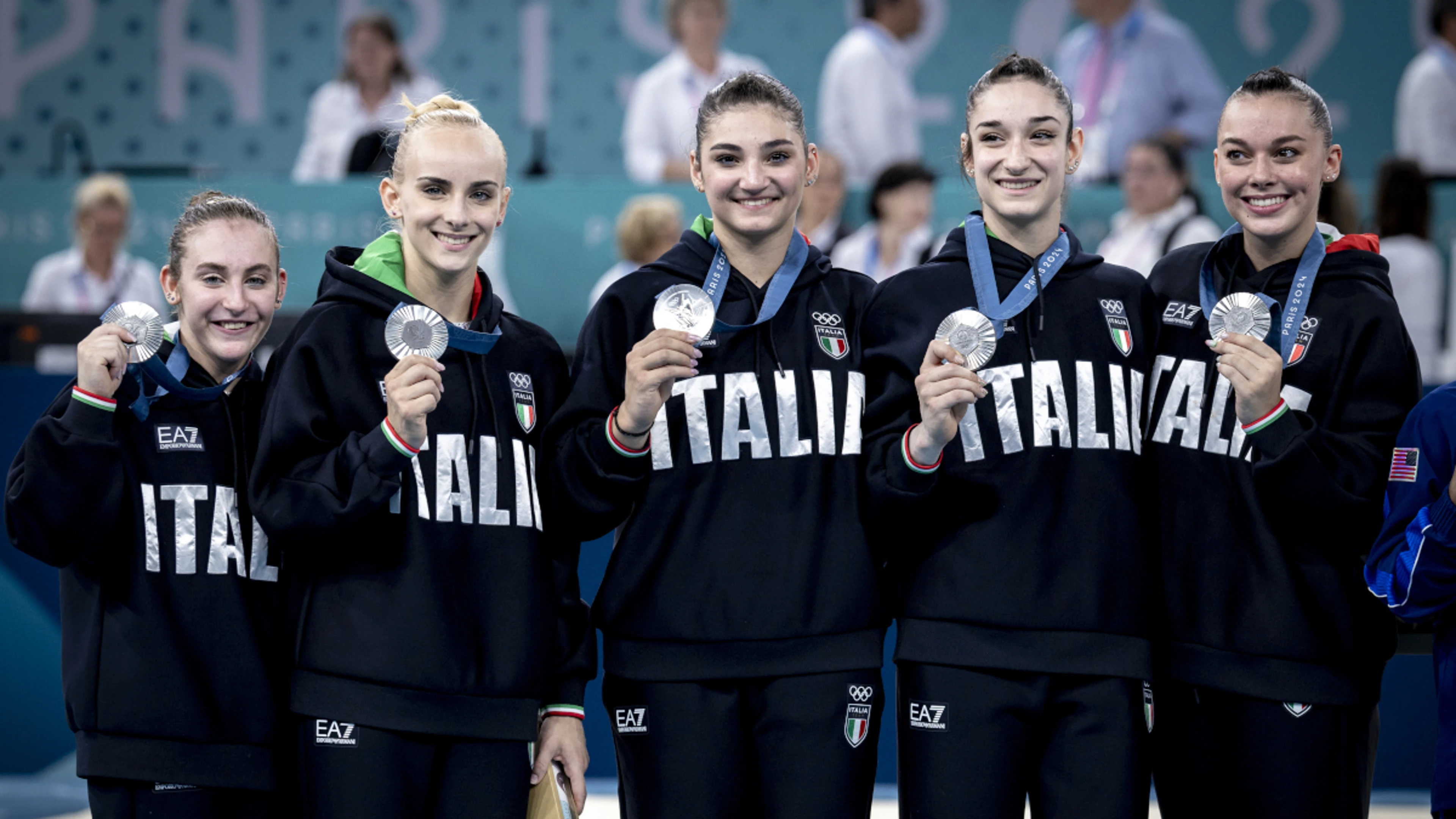 Italy and Brazil celebrate breakthrough medal success in team final