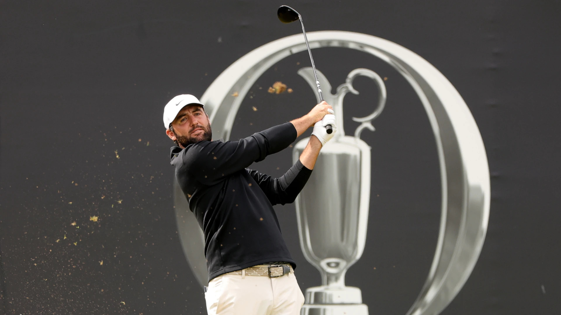 Scheffler defending lead as mcilroy powers into British Open contention