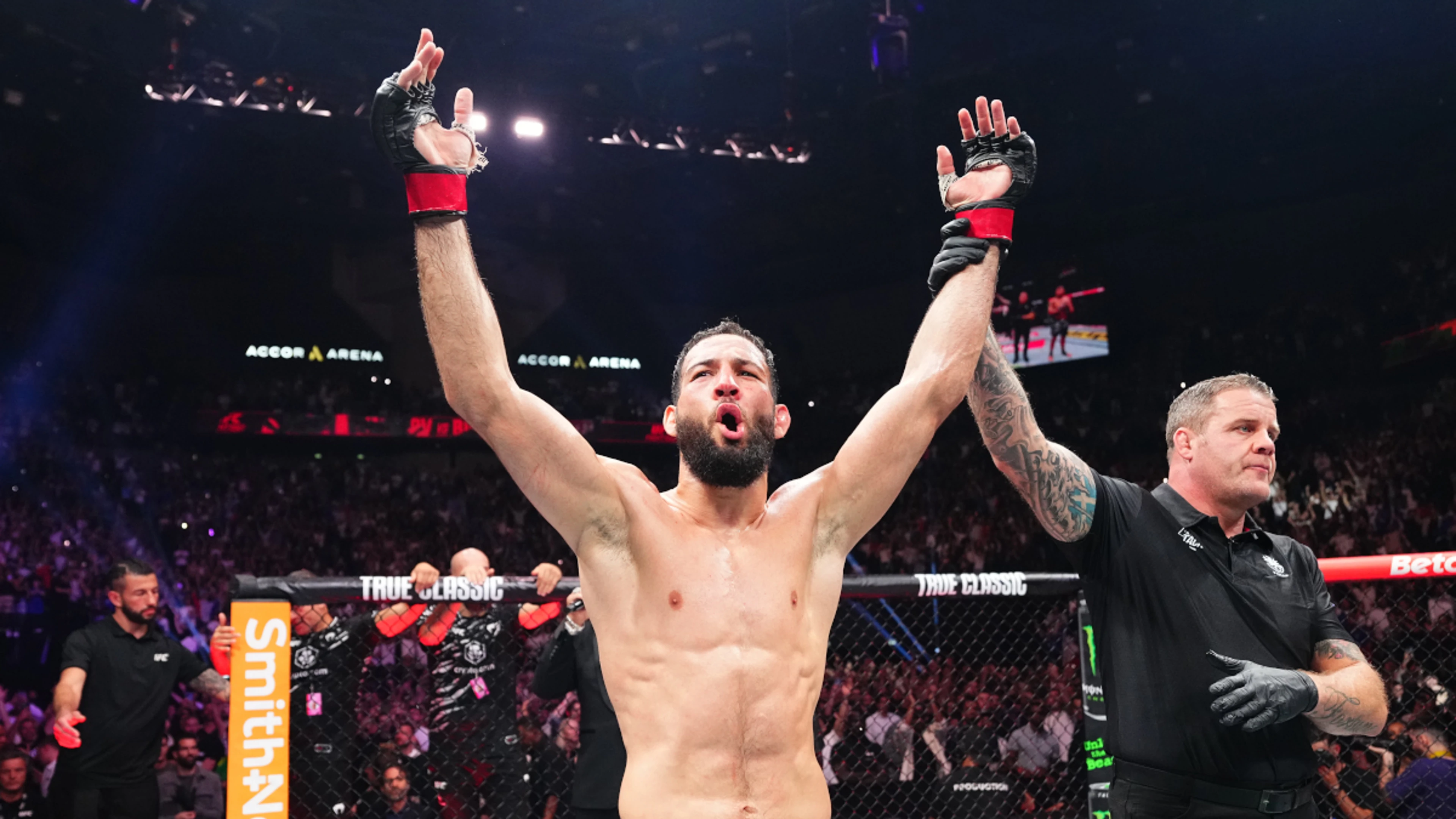 ‘The Sniper’ shoots down Borralho