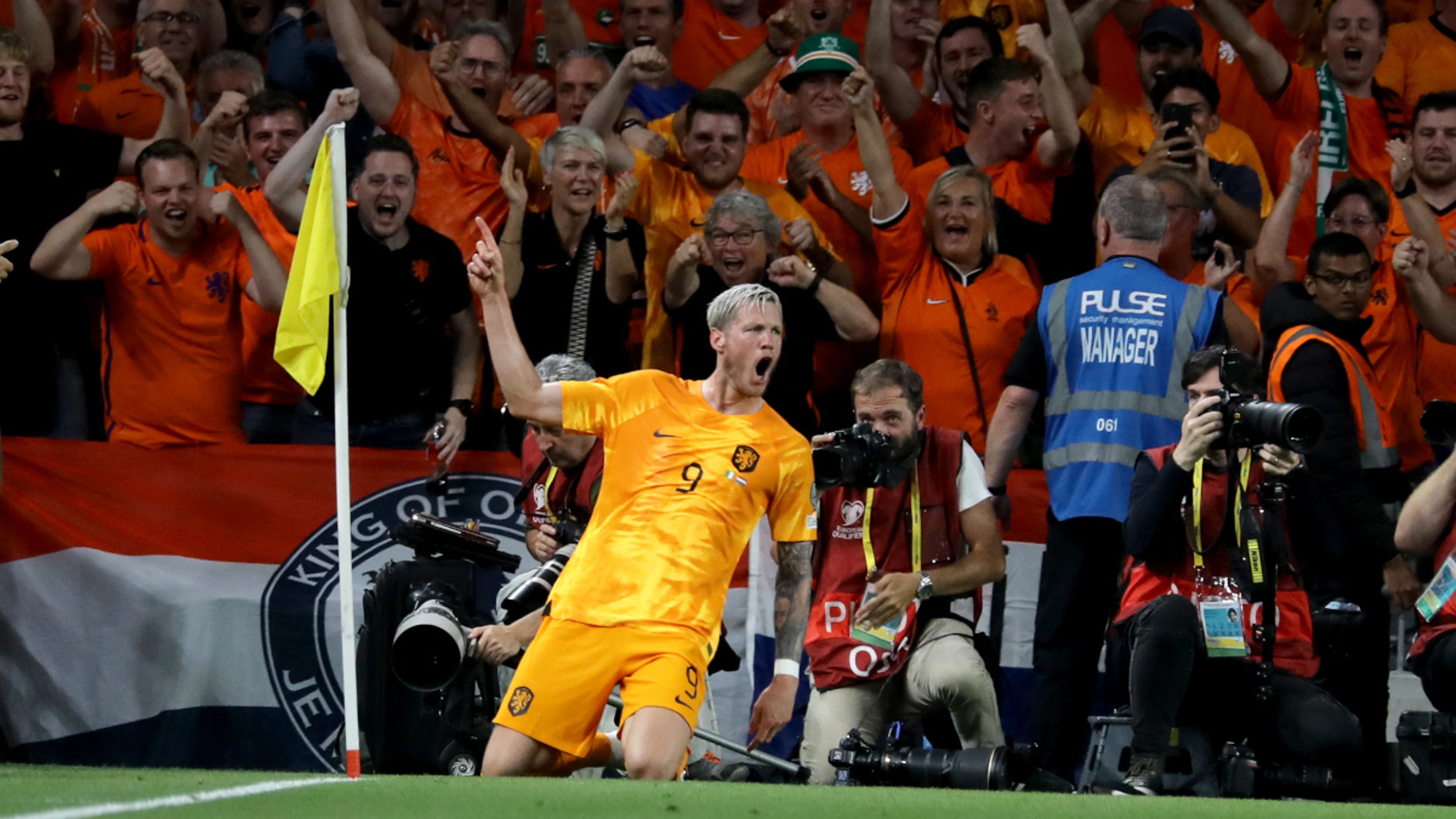 Dutch edge out Ireland, Poland beaten in Albania