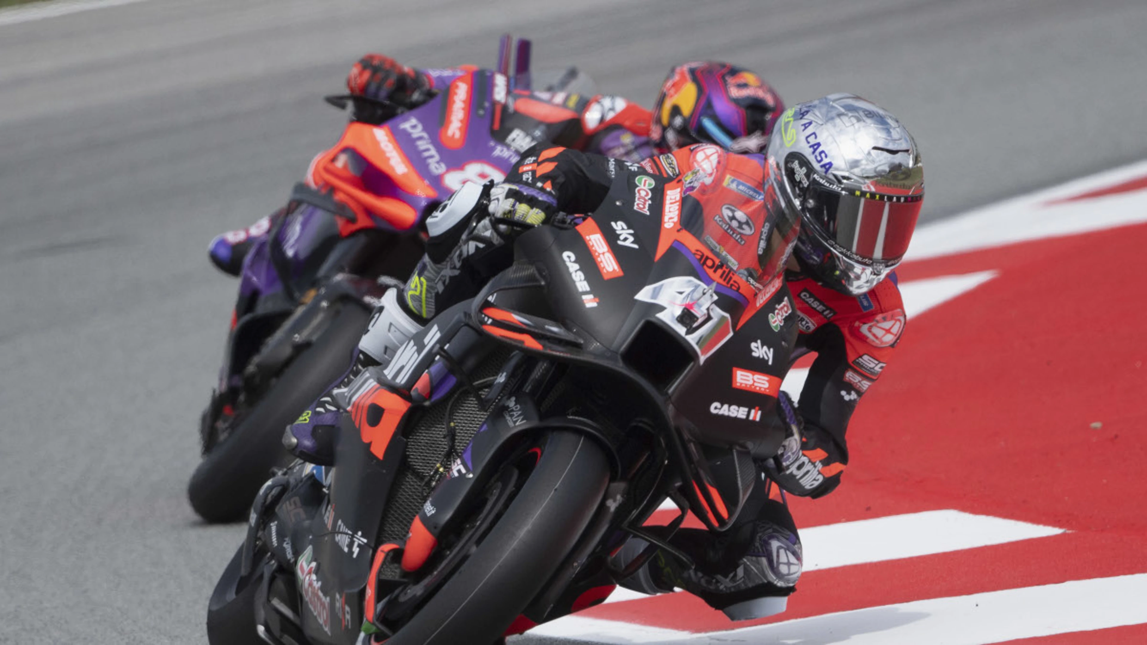 Espargaro quickest in Catalunya practice as Marquez struggles