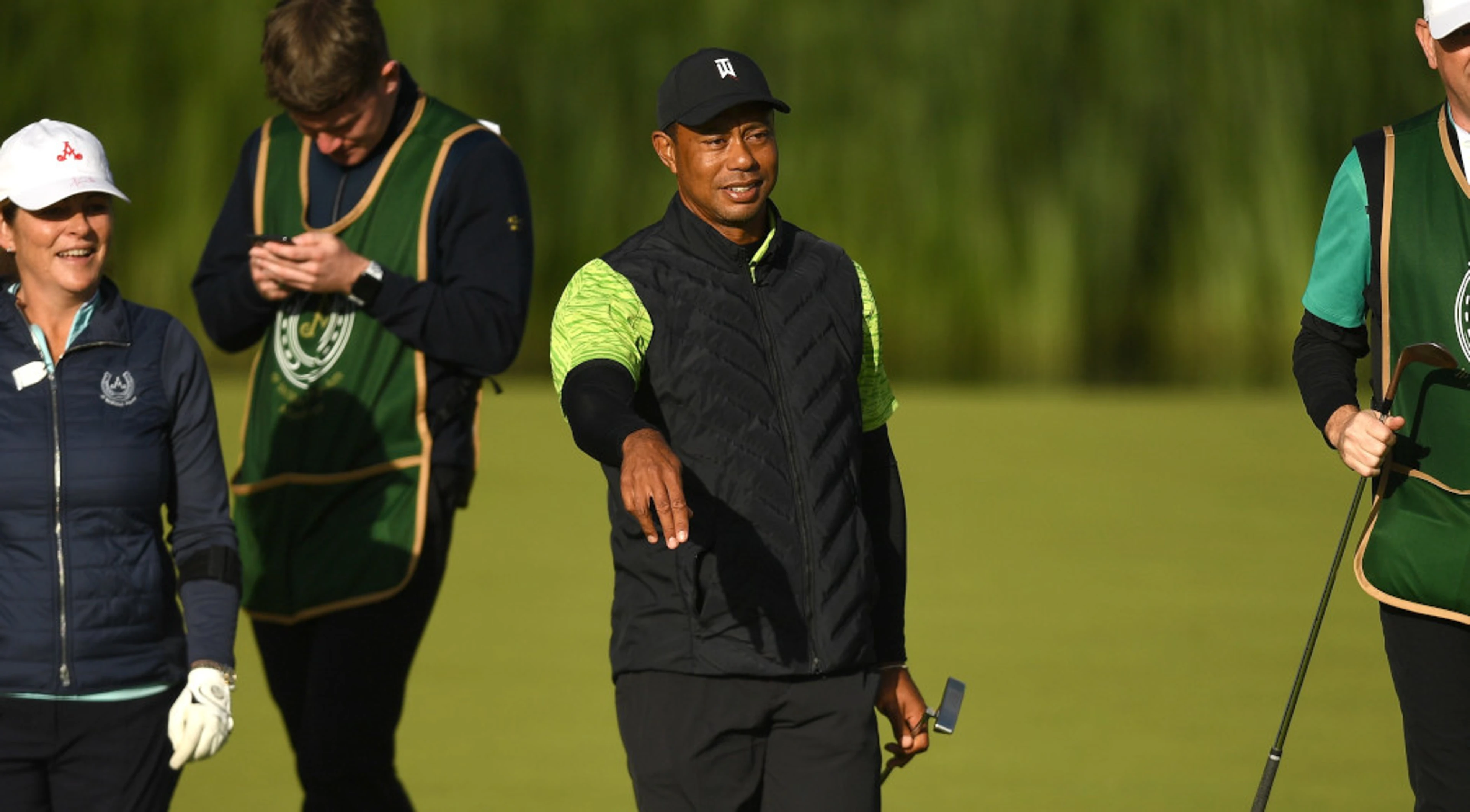 Tiger Woods shoots 77 to open pro-am in Ireland