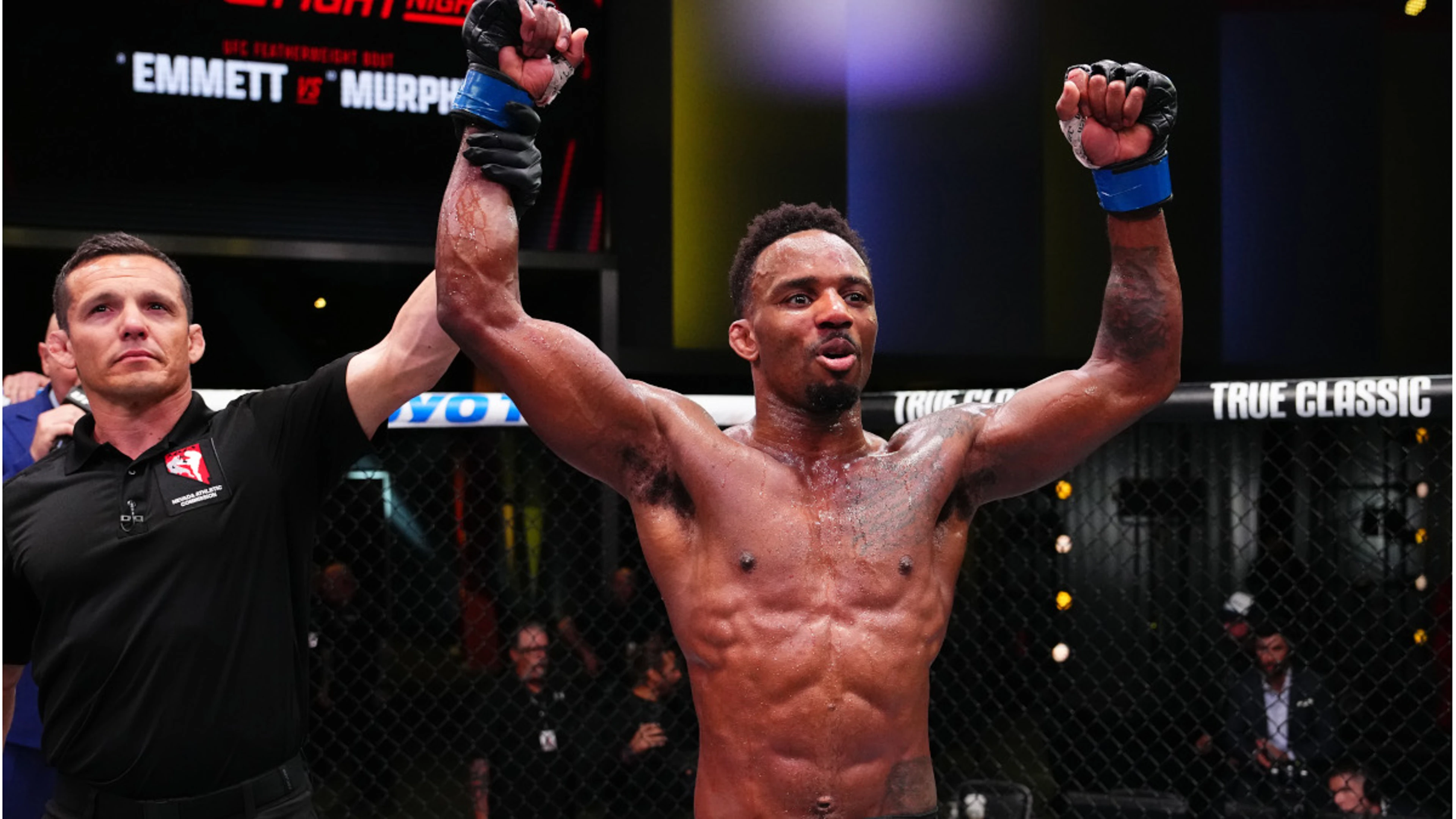 Murphy remains undefeated