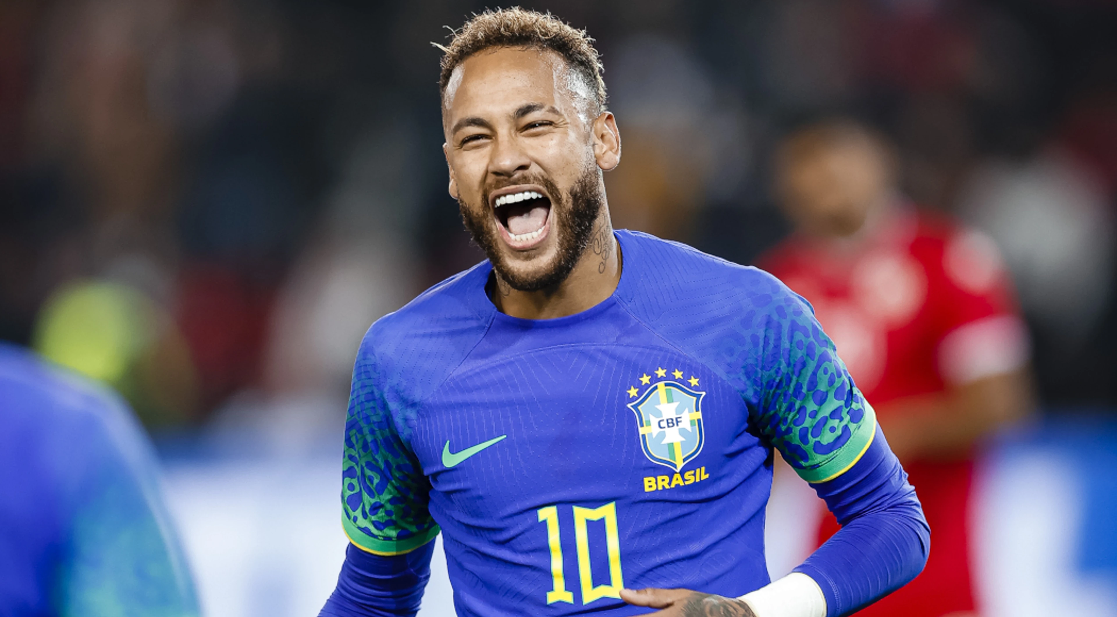 Records fall as new heroes stand tall in Qatar