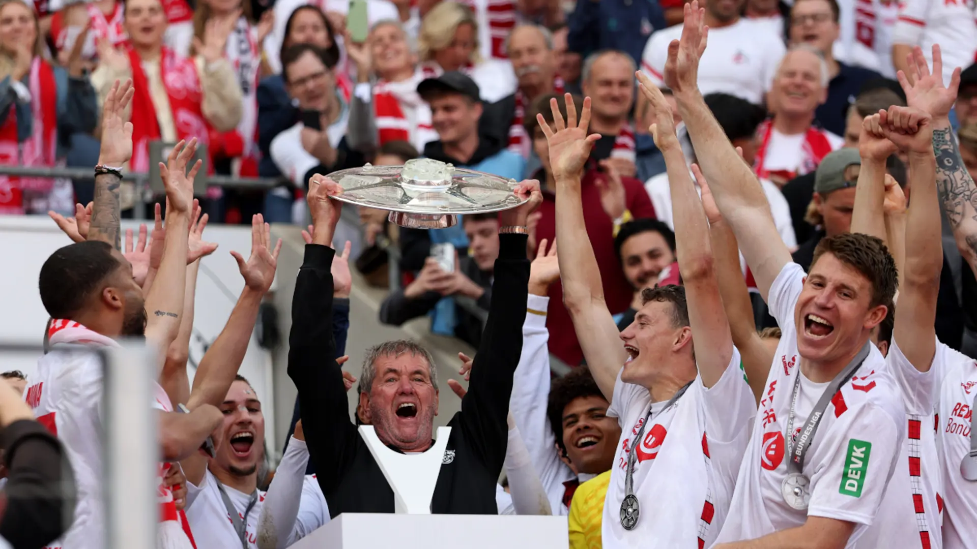 Cologne promoted to Bundesliga after one-year absence
